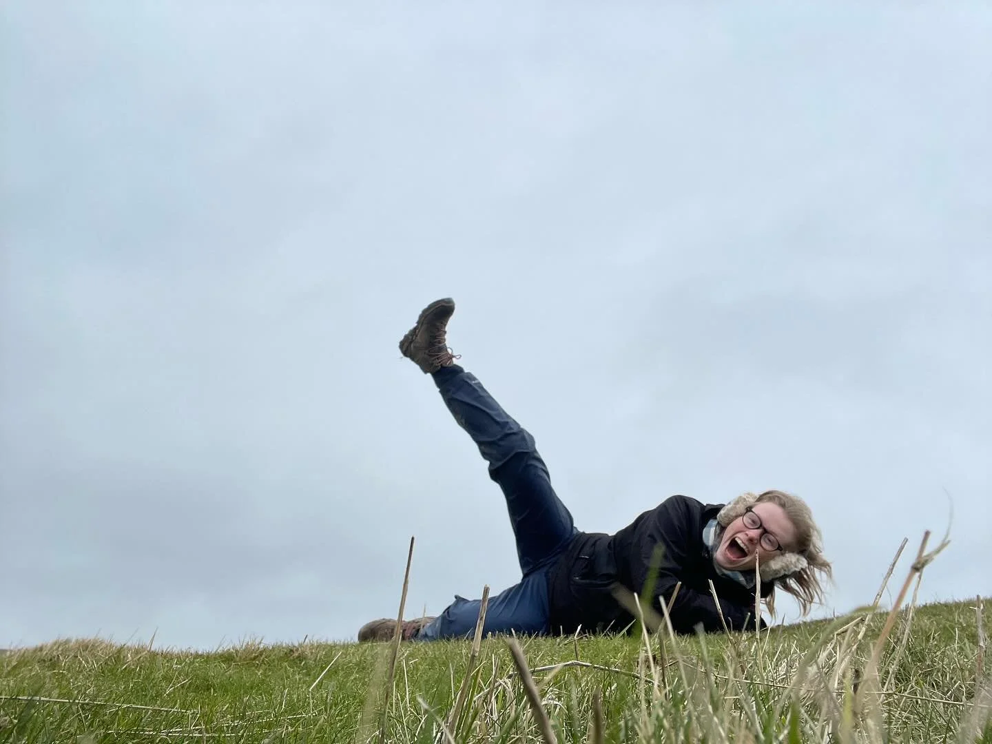 A windy weekend&rsquo;s frolics featuring The Mound, who we so often greet, and have now conquered. Winds between 33 &amp; 55mph.