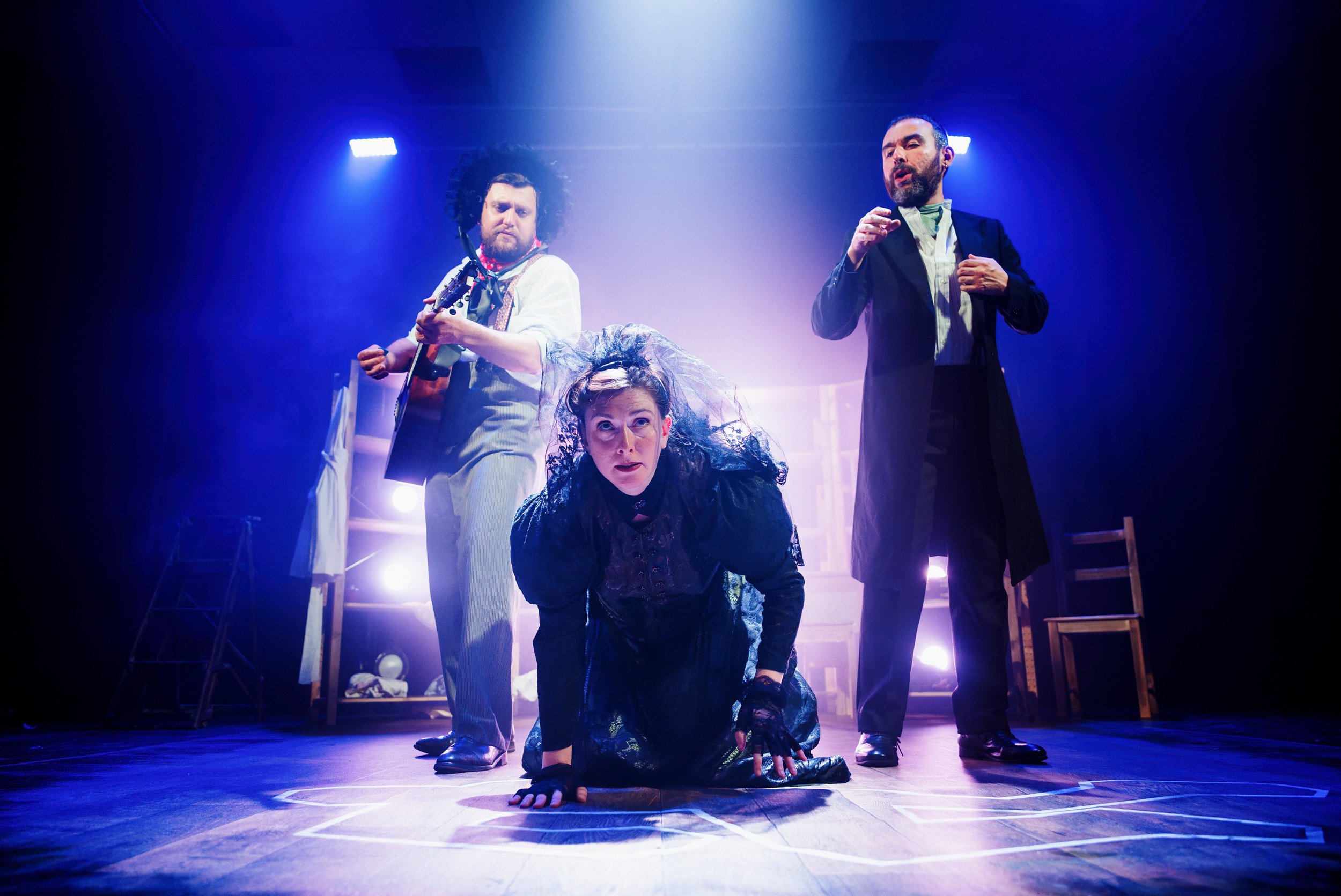 BuryTheHatchet@Pleasance_(c)Alex Brenner_(_93_4320_dx)_s.jpg