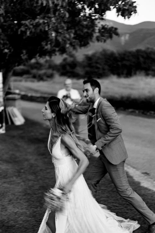 Vineyard Elegance: A Romantic Celebration in Nature's Embrace