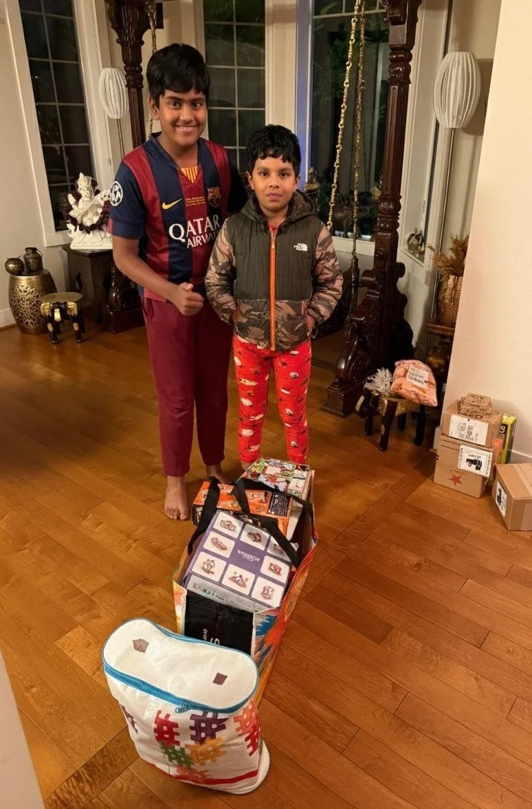 Seattle Community Unites to Deliver Nearly 300 Toys to Families in Need