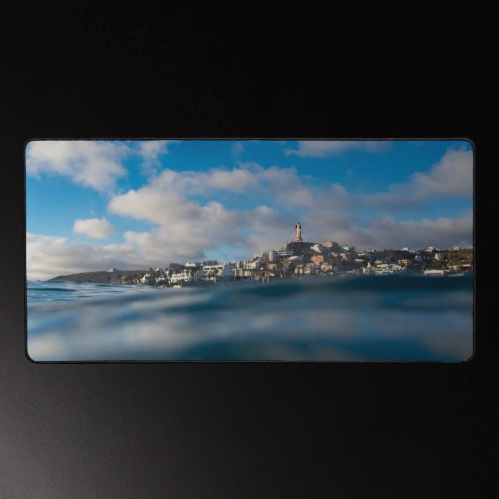 El Cristo del Sagrado Corazon - 16x32 Photography Desk Mat