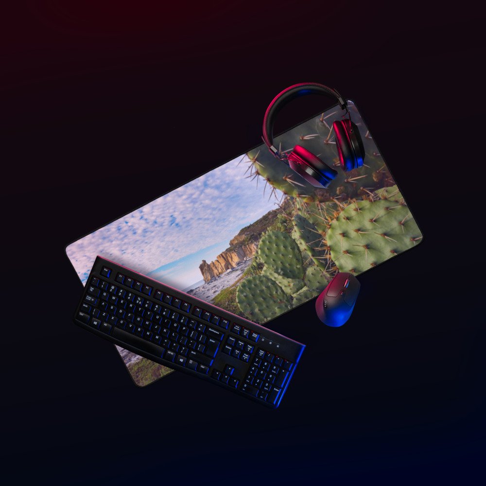 desk-mat-black-16x32-front-68016ed2ee2a0.jpg