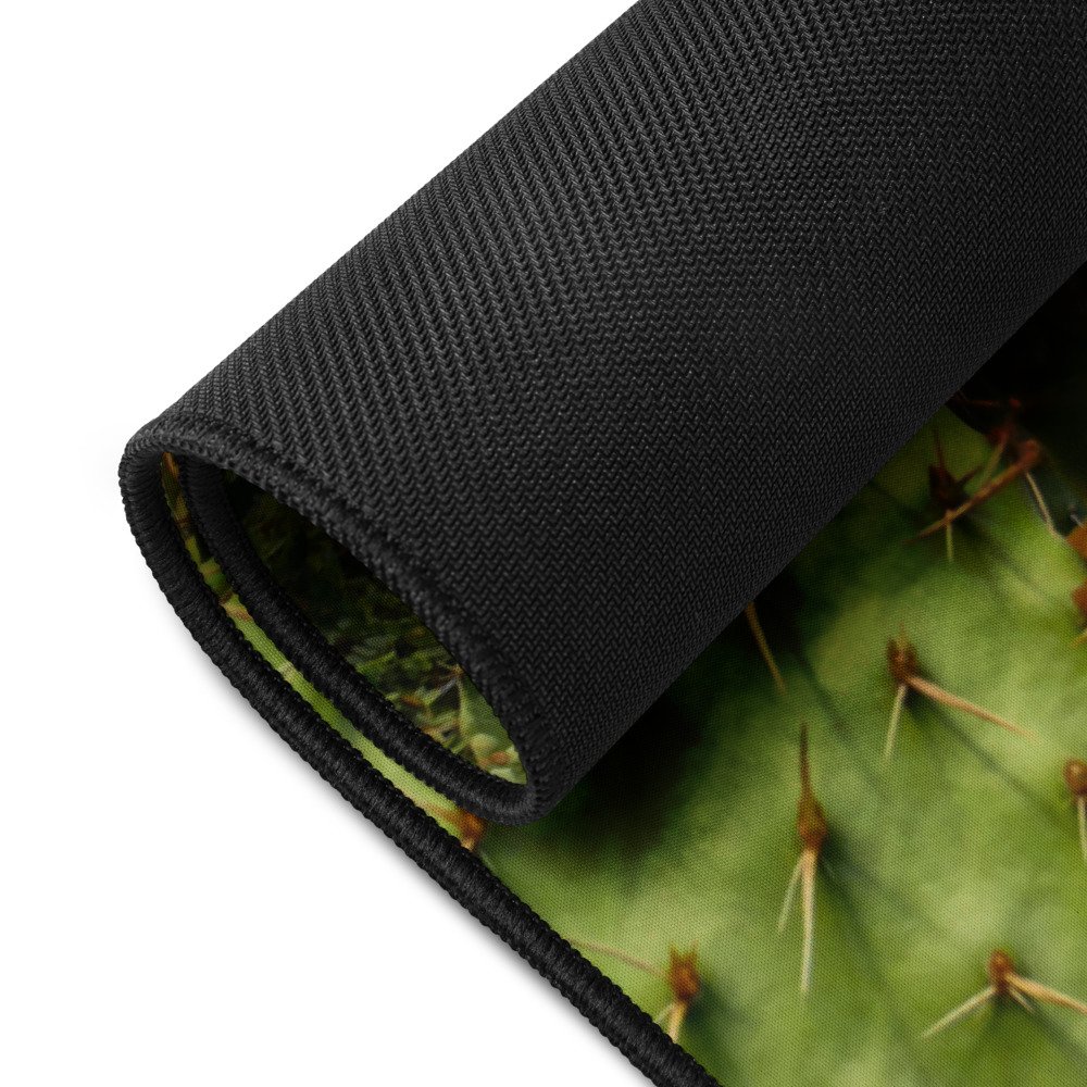 desk-mat-black-16x32-product-details-2-68016ed2ee1f4.jpg