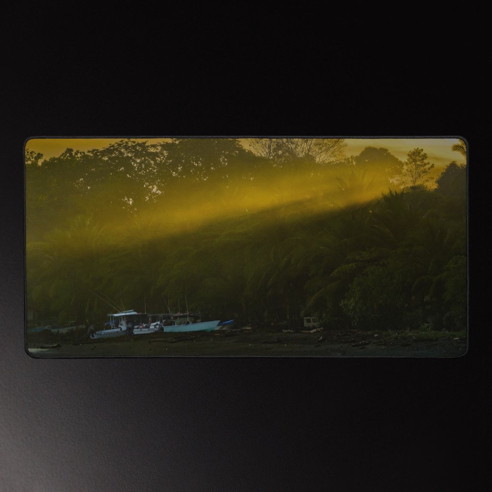 The sun's kiss - Desk mat - 16x32