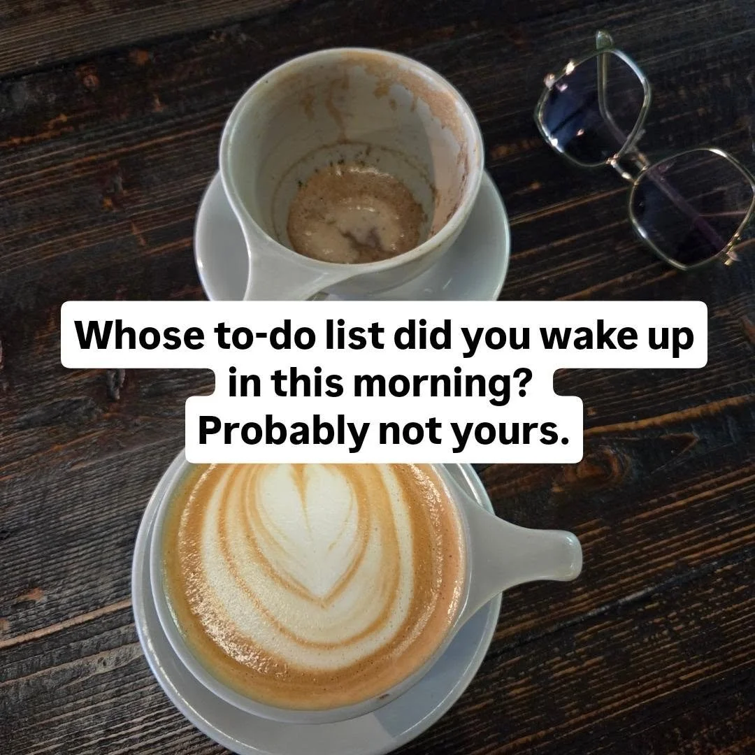 Whose to-do list did you wake up in this morning? Probably not yours.

I was starting and ending every day inside everyone else's to-do list. And I didn't even notice it was happening.

Here's what my mornings used to look like:

Waking and checking 