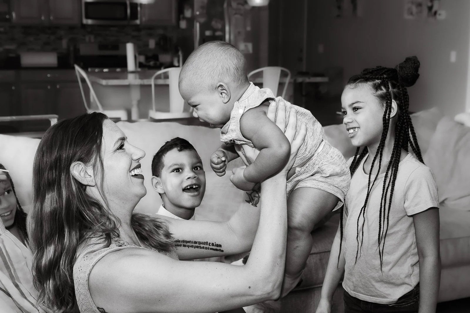 Portland professional photographer captured motherhood life