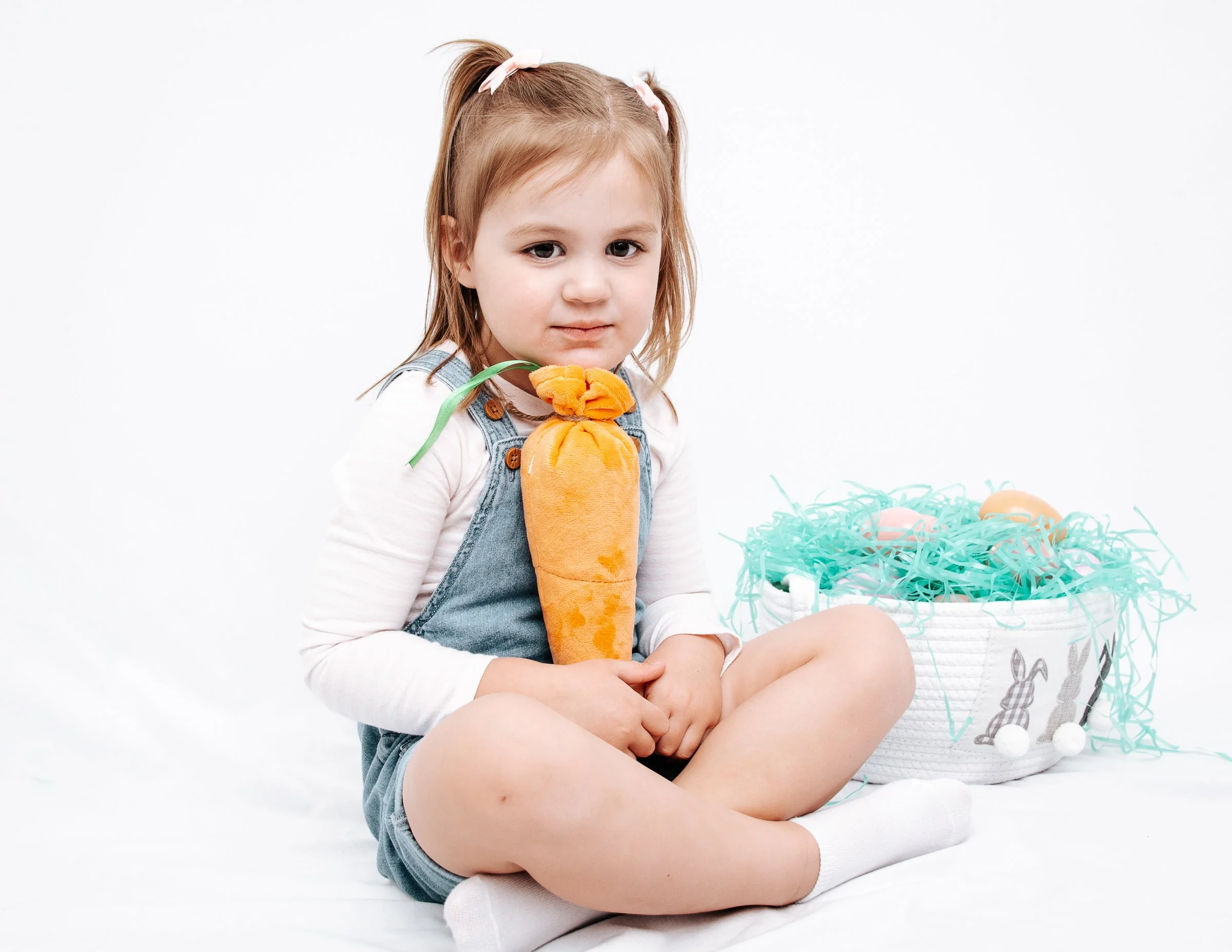 Portrait-photographer-portland-oregon-easter-theme.jpg