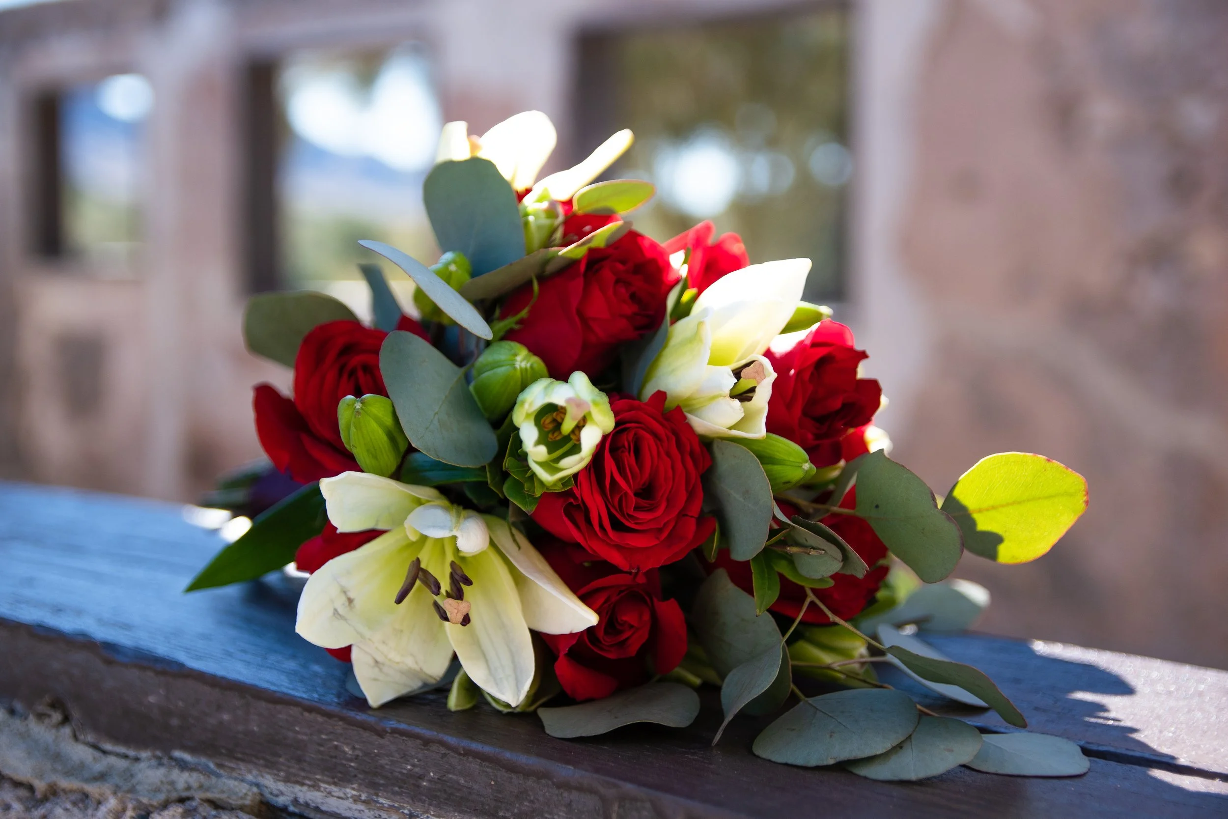 bridal-bouquet-with-roses-wedding-photographer-portland-oregon.jpg
