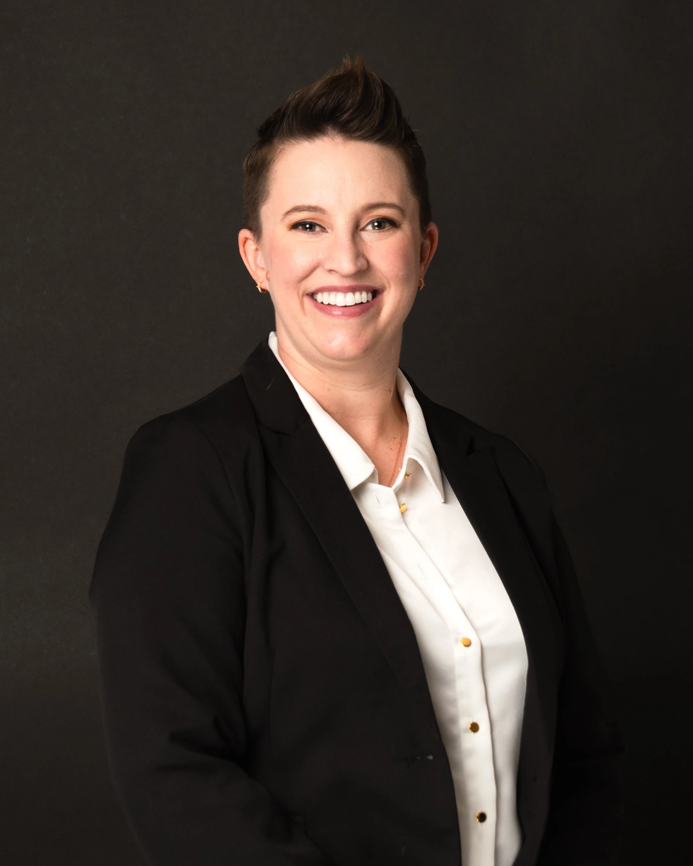 portland-oregon-professional-headshot-photorgapher-.jpg