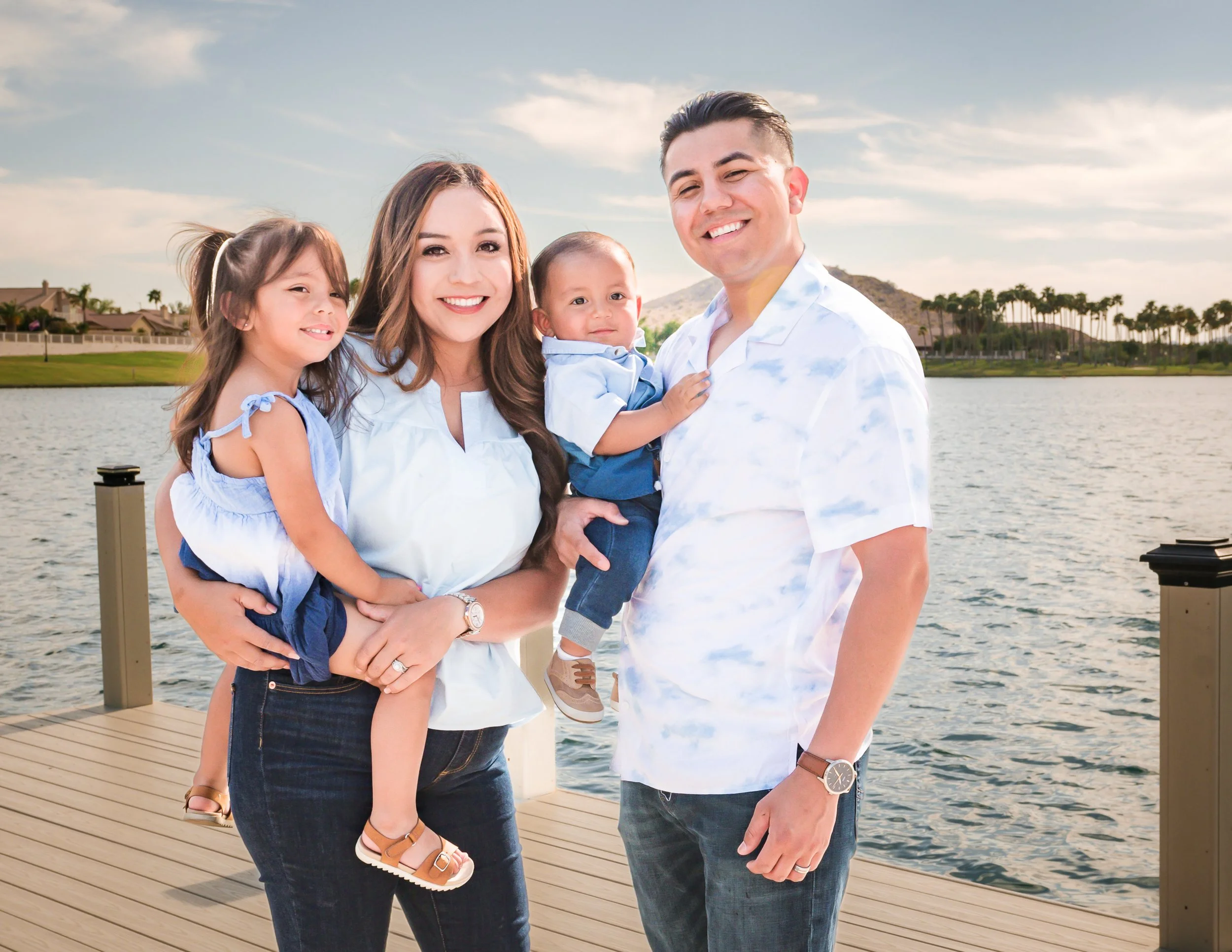 portland-oregon-family-photographer-outdoor-session.jpg