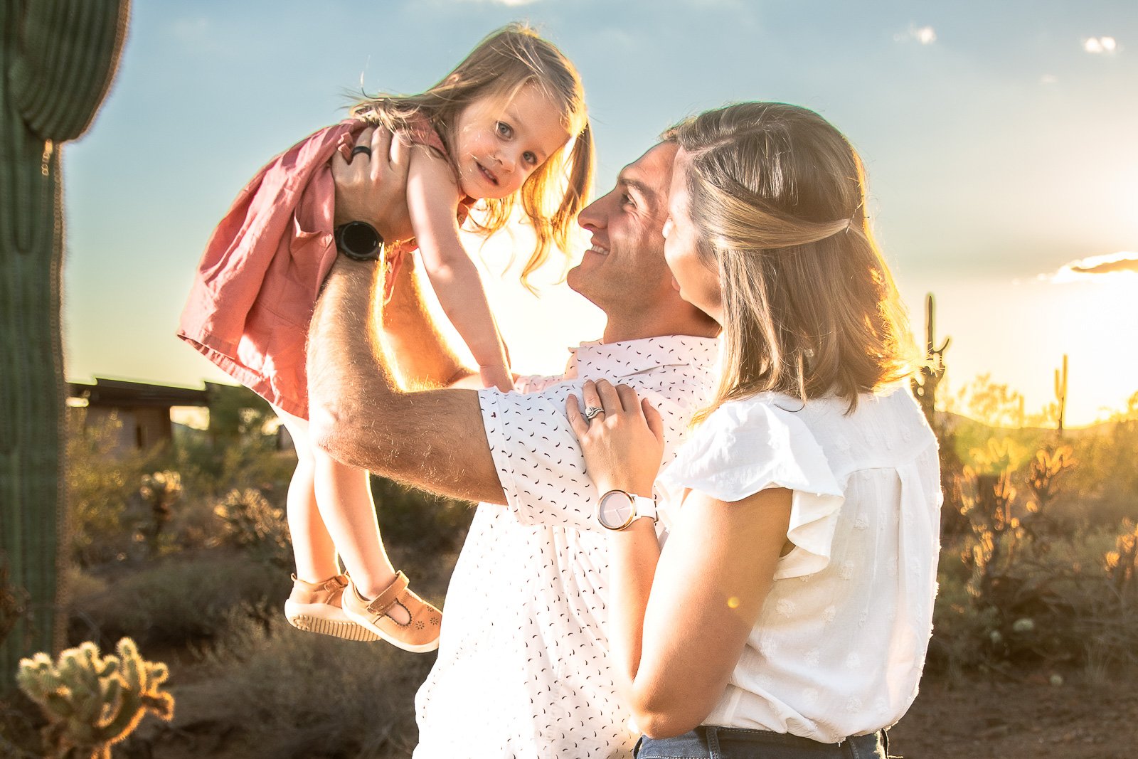 family-portraits-in-the-sonoran-desert-captured-by-lettys-photography-portland-oregon.jpg