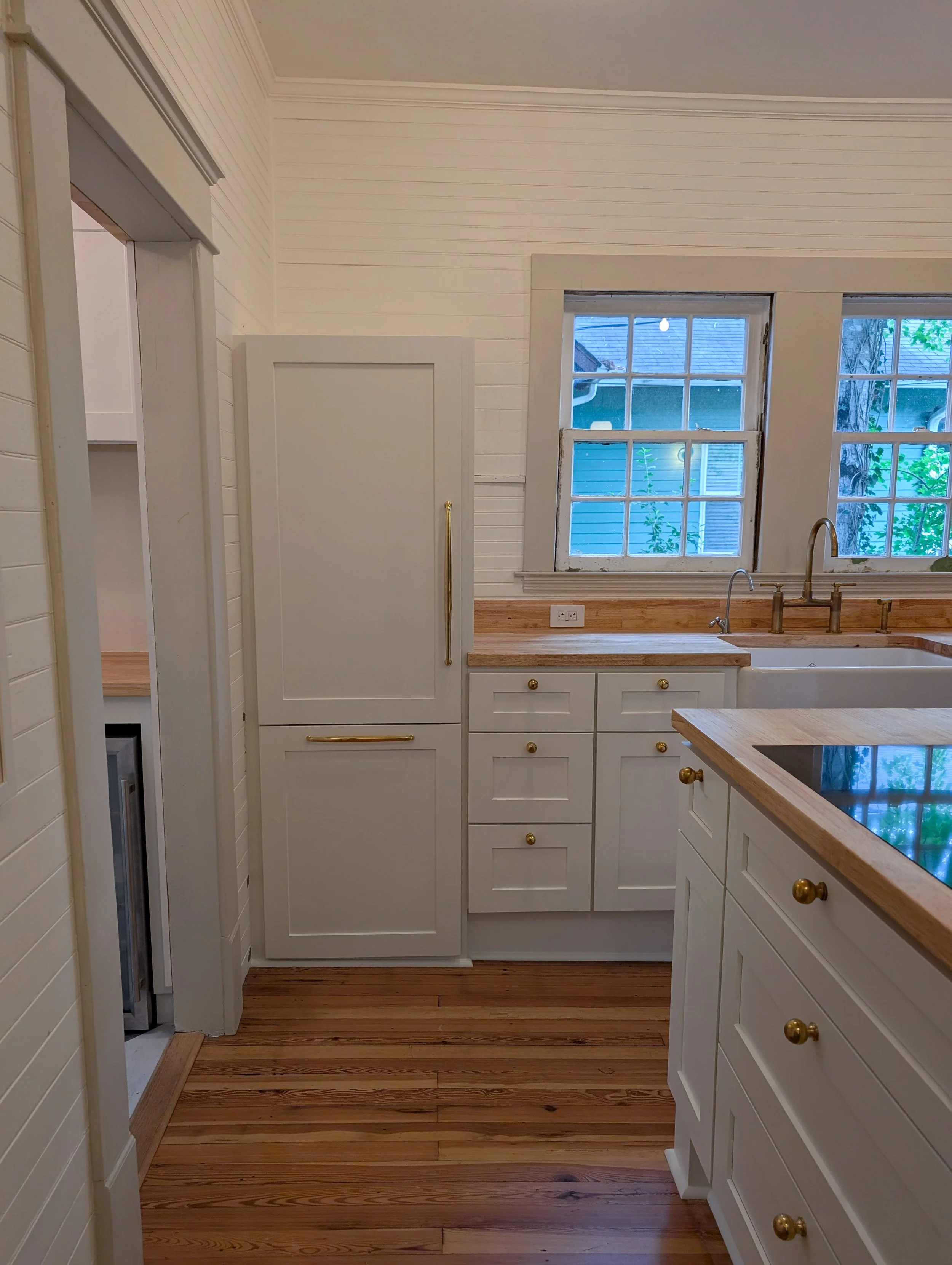 Front view of refrigerator panels