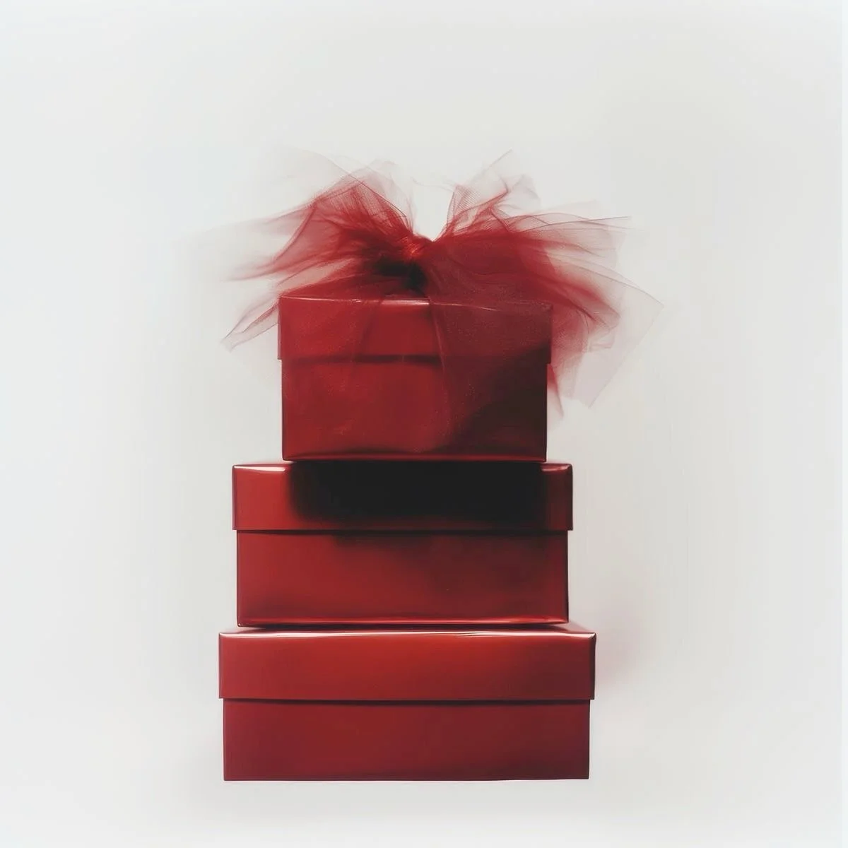 With Christmas just days away, consider this your personal gifting concierge. Message me if you need ideas &mdash; happy to help 🤍🎁