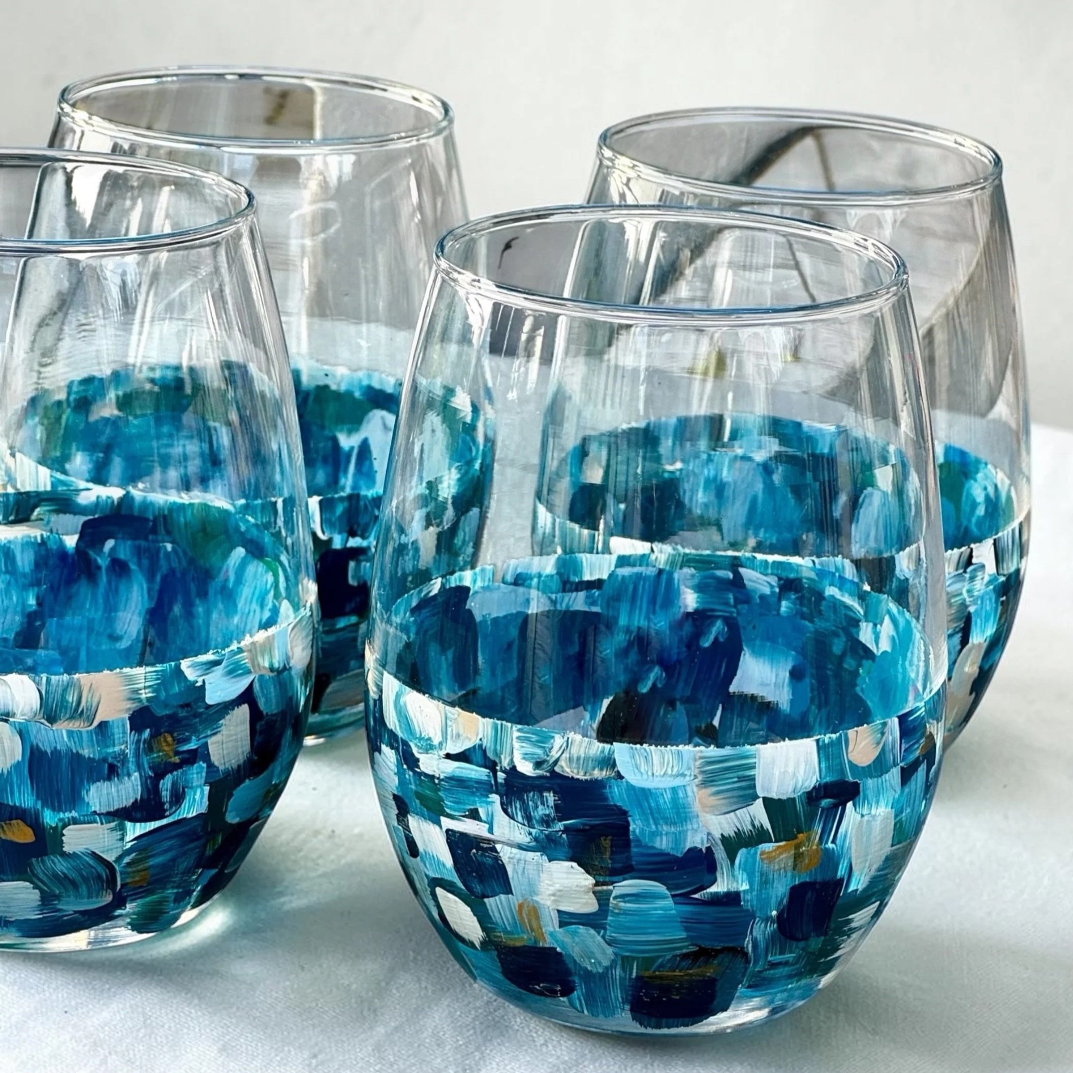 blue+wine+glass.jpg