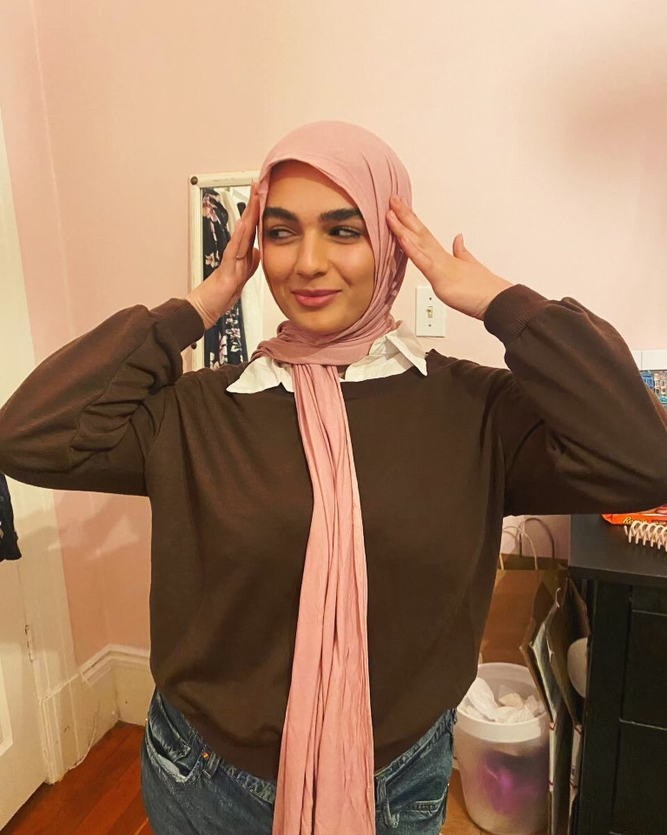 Meet Amal&hellip;.. &lsquo;s best frenemy?? Watch our next episode to find out! Episode 2 coming soon✌️

#meetamal #hayawanfilm #muslimwomen #comedy #femalefilmmakers #femalescreenwritersrock #muslimgirl #muslimgirlarmy