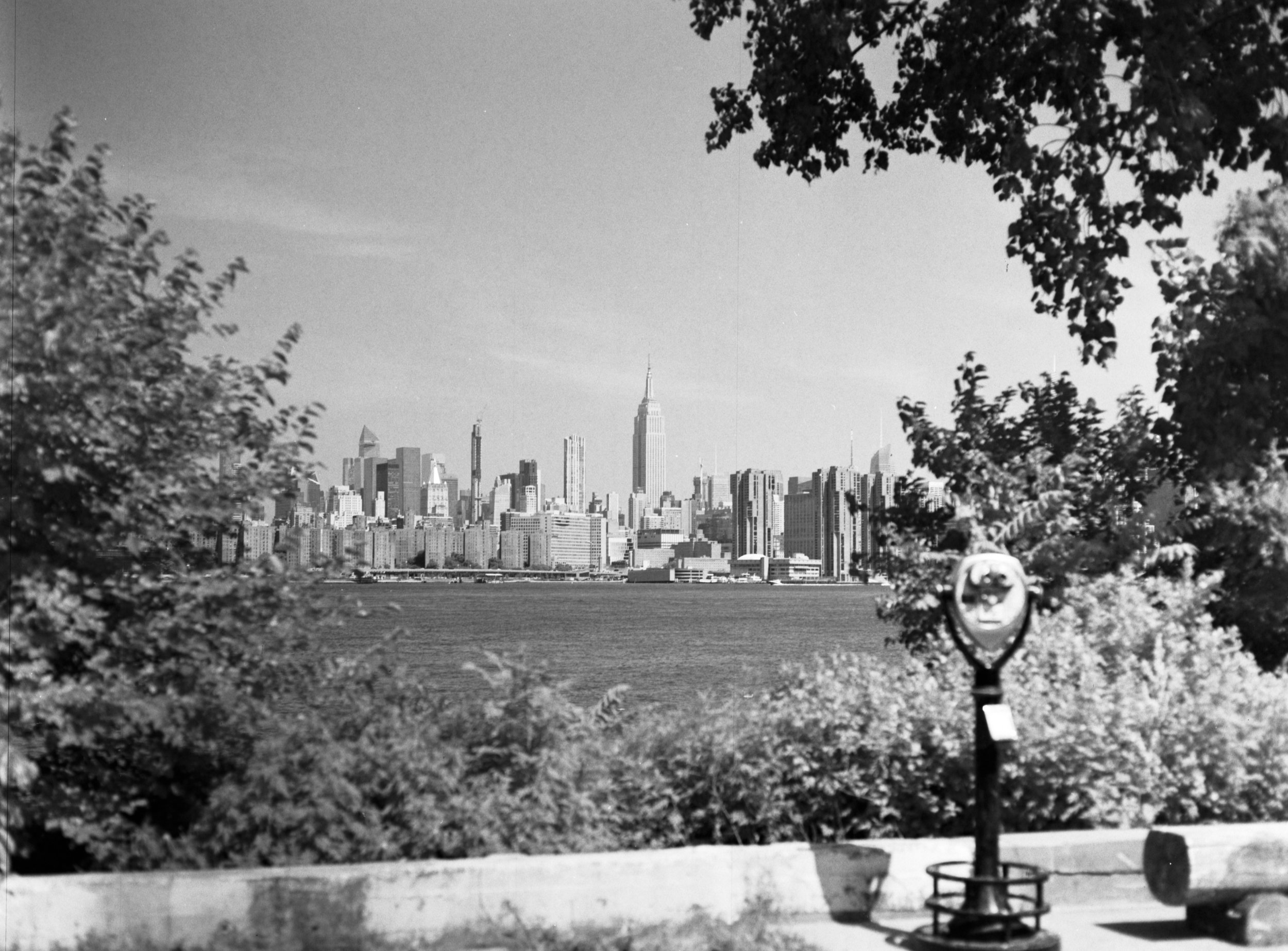 Agfa_AviPhotpan200_50ISO_R2F__12.jpg