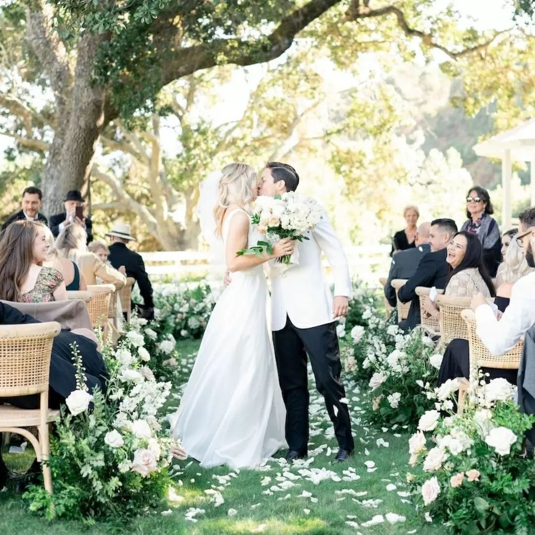 Join us as we reminisce on Antonette and Briana's breathtaking wedding day at the enchanting Double H Ranch.&nbsp;🥂 

From the intimate oak tree ceremony, to the elegant alfresco reception, their love story unfolded amidst the sprawling beauty of St