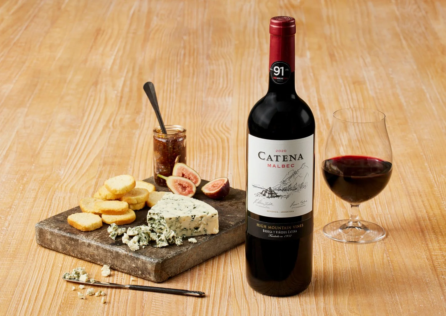 2023-FT-Holiday-Foods_WineCatena_4x3.jpg