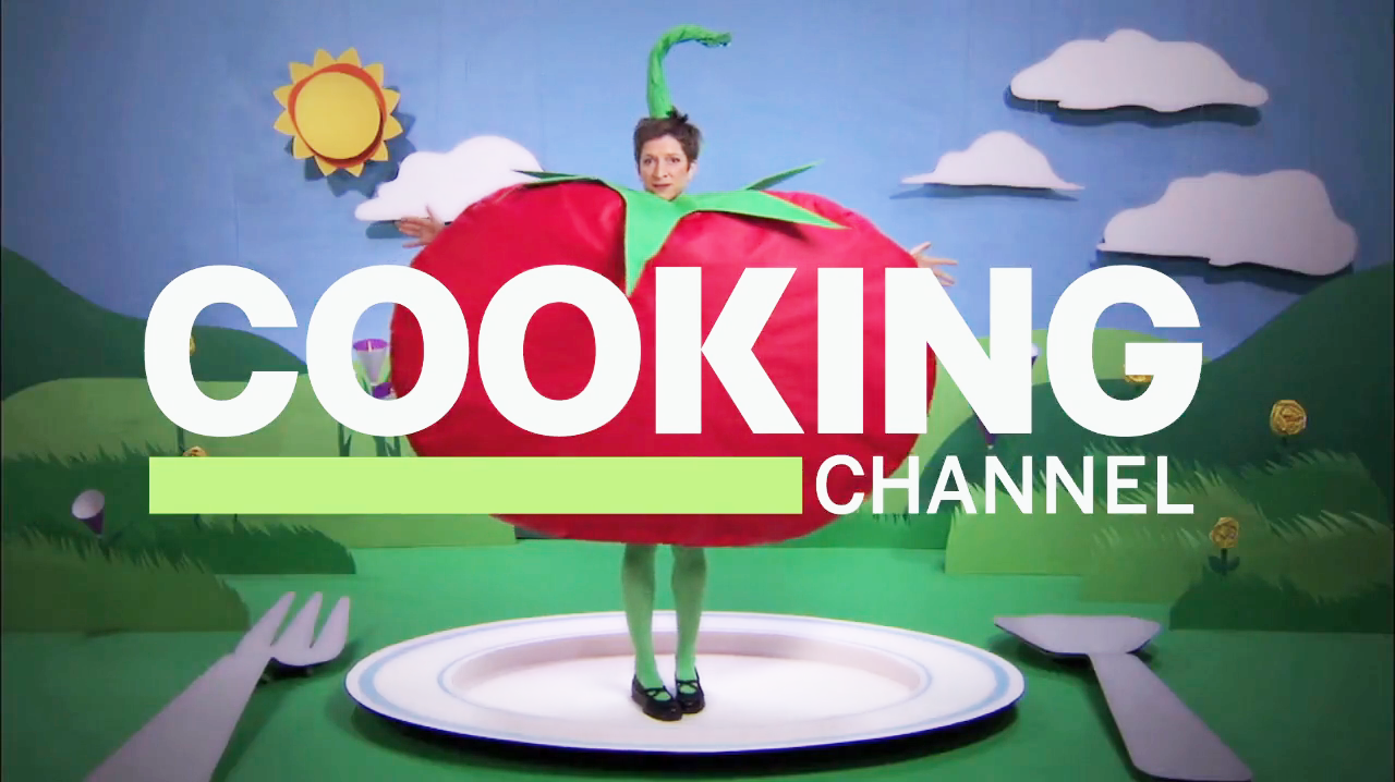 carrie-collins-food-network-cooking-channel-tomato-costume-1.png