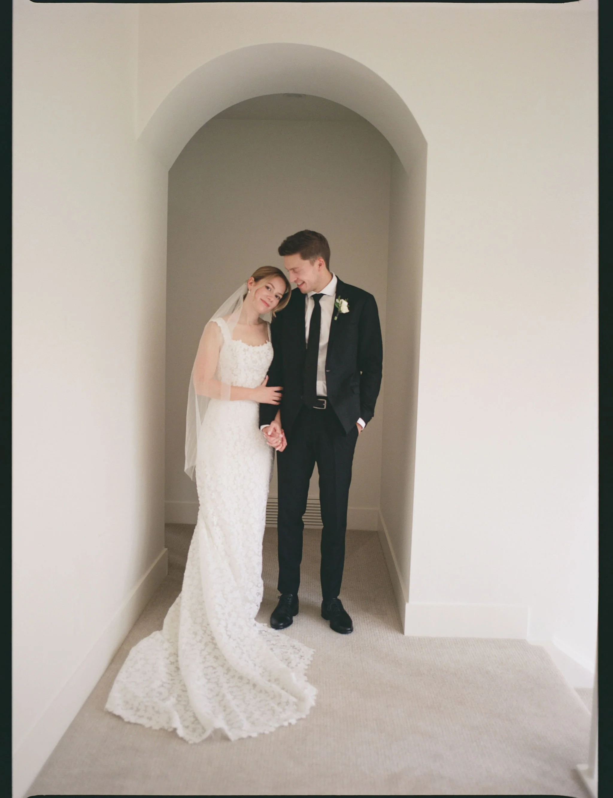 Montreal-wedding-photographer-super-eight-5.jpg