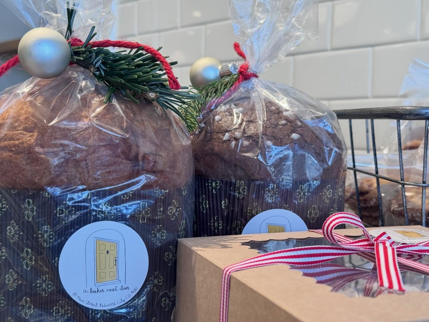 Our Holiday items are stocked in the shop! Available on a first come first serve basis. 
🎄Classic Panettone
🎄Chocolate Panettone
🎄TBND Holiday Cookie Box (15 cookies: pecan sandies, blood orange bretons, gingerbread men, butter cookies &amp; raspb