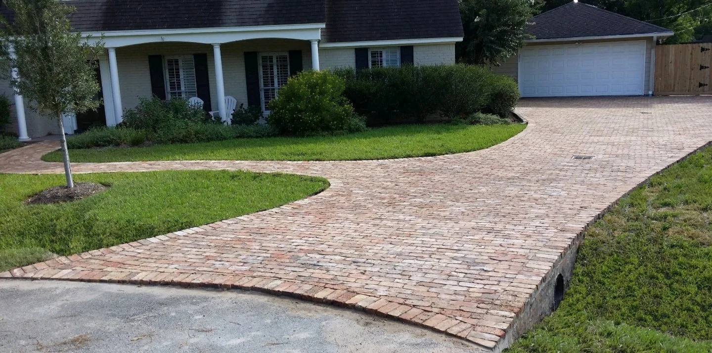 Old Chicago Brick Driveway