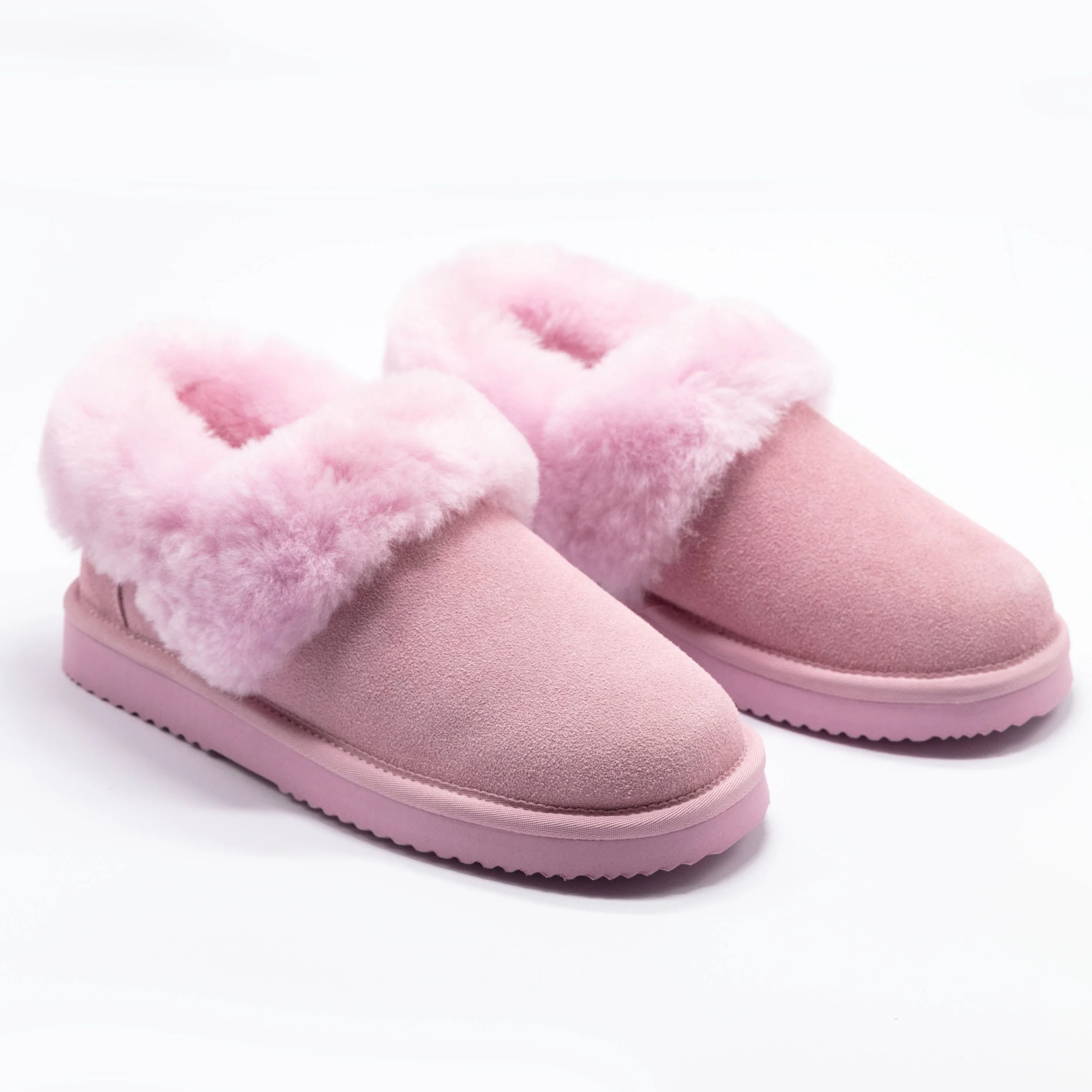 Women's Leather and Sheepskin Closed Toe Slippers - Pink