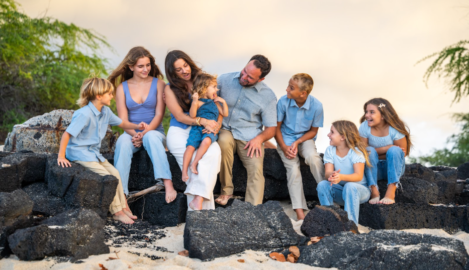 Why Do Tourists Love Hiring a Family Photographer?