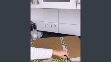 youtube-video-gif (28).gif