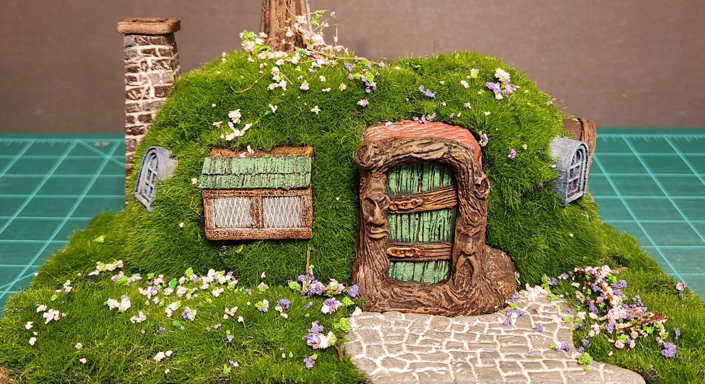 BUNNY BURROW FRONT FLOWERS.jpg