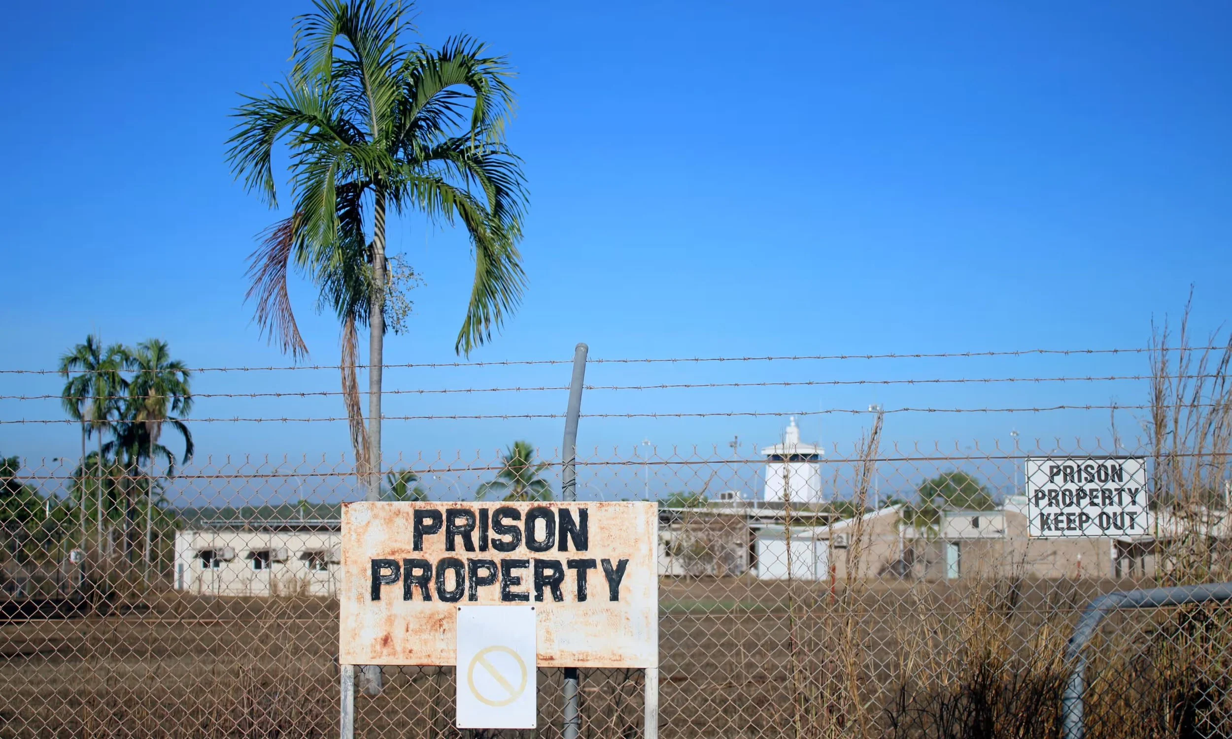 DONDALE PRISON_STRINGER - Reuters Guardian 3500 HR.jpeg