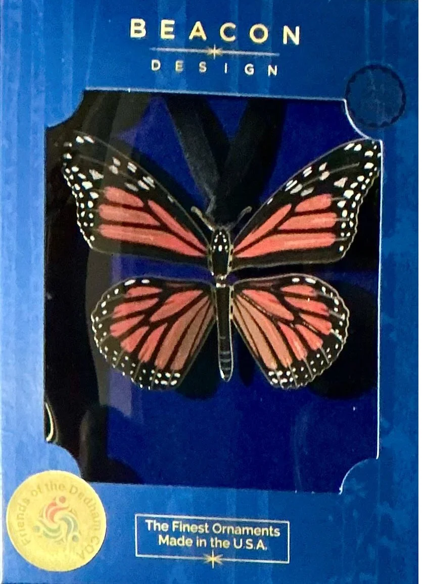 Monarch_Butterfly_Keepsake_cropped_from_collection_on_rotary_display_IMG_0311.jpeg