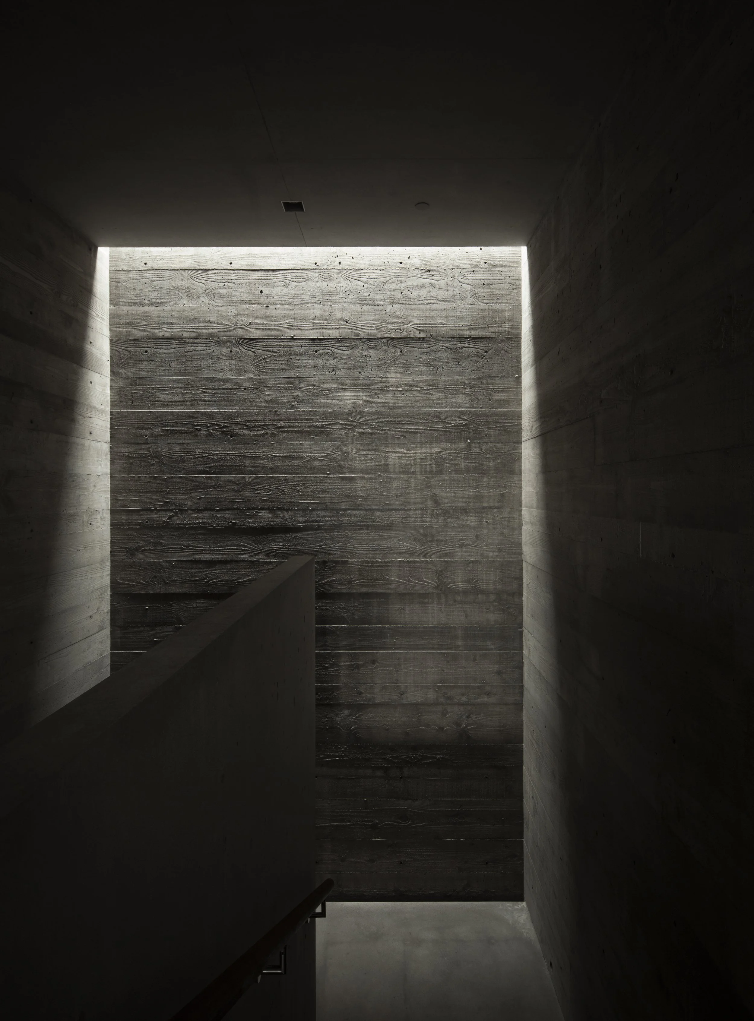 11B-Phoenix+house_04.jpg