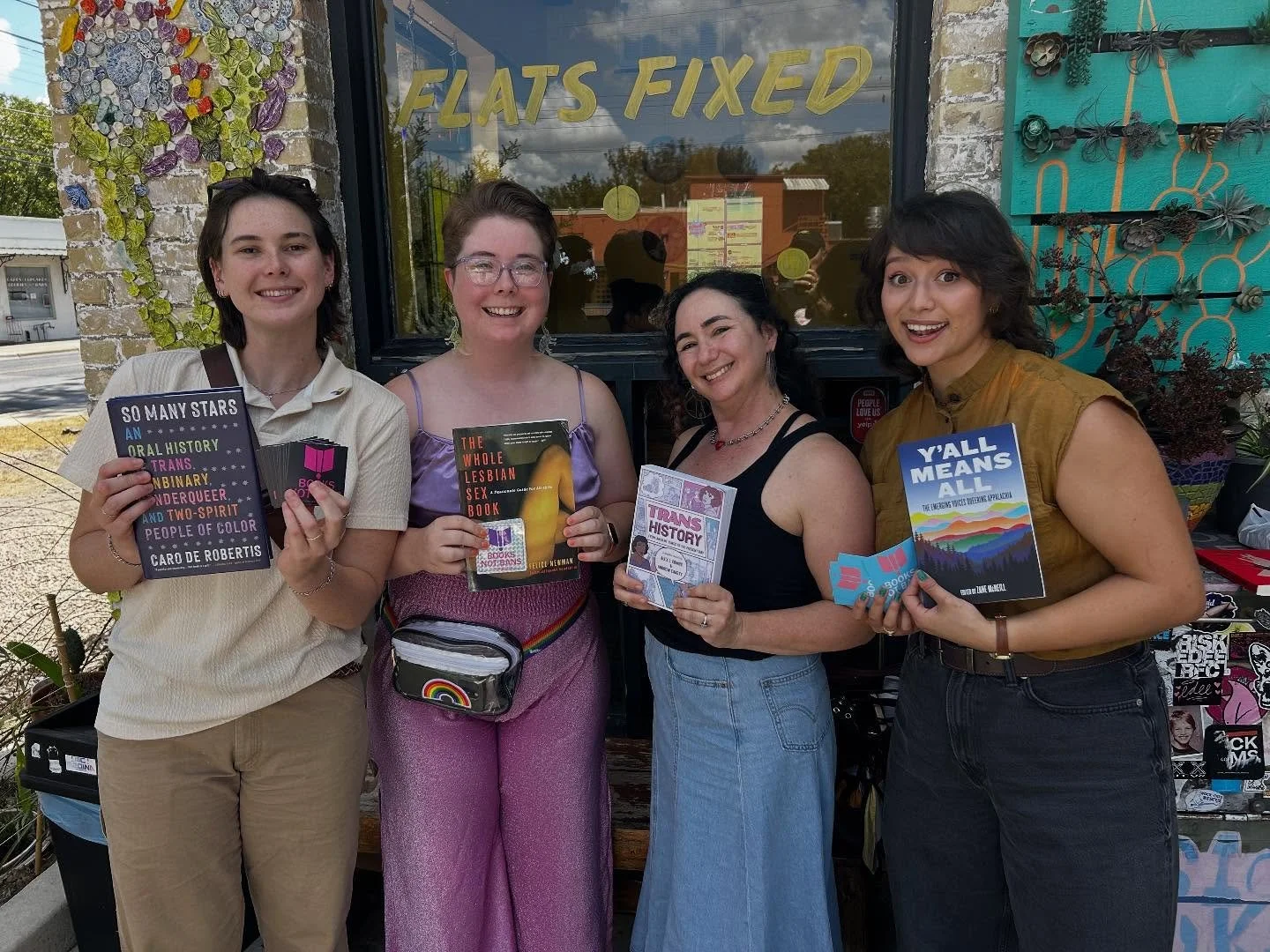 Our friends at @booksnotbans stopped by! These lovely people have done so much to expand the Carabiner Collections Library- we&rsquo;re so glad we can celebrate the love of literature over a cup of joe ☕️ 
#booksnotbans #carabinercollectionsbryantx #