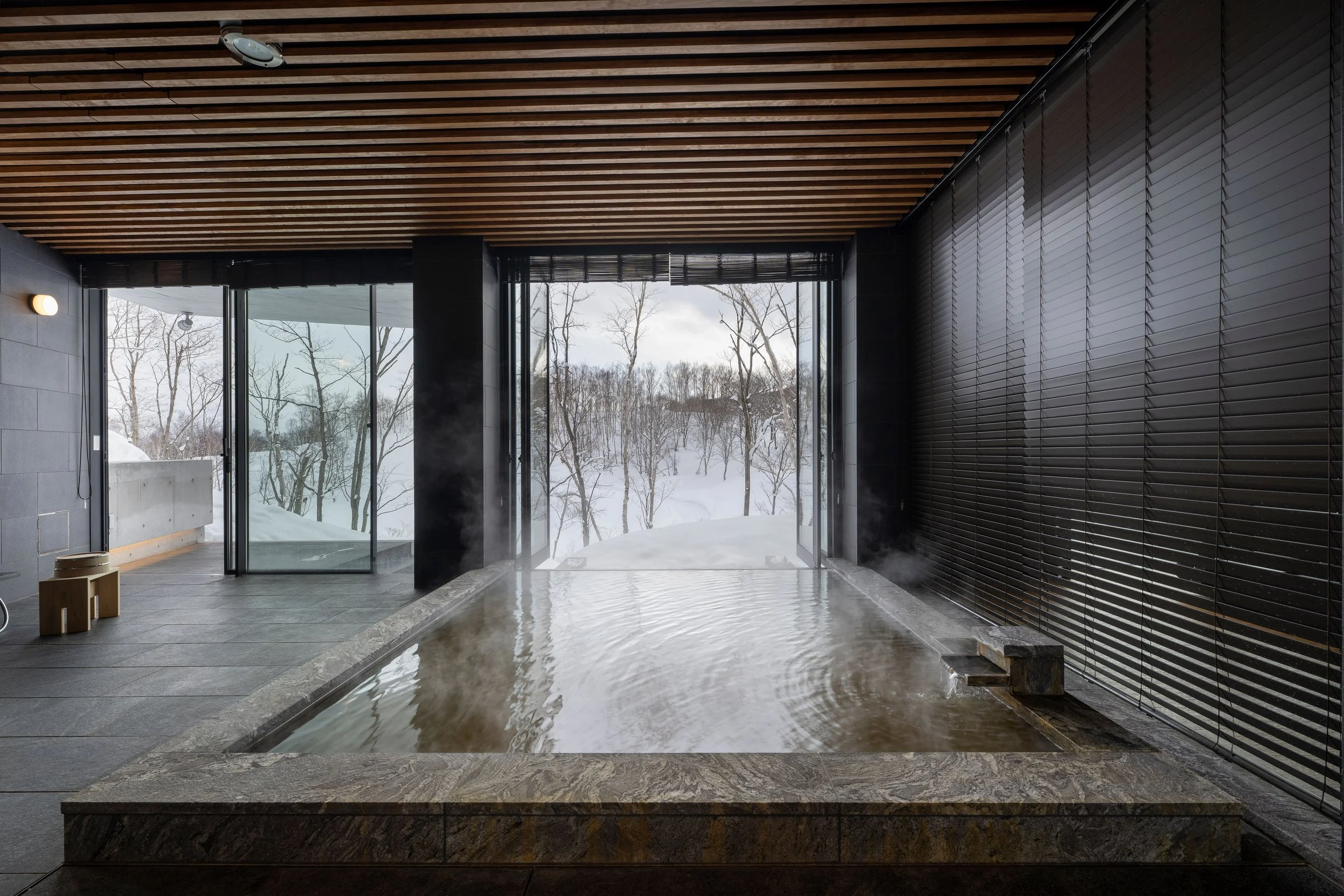 Indoor Onsen - Tsubasa Chalet at Hanaridge - Niseko