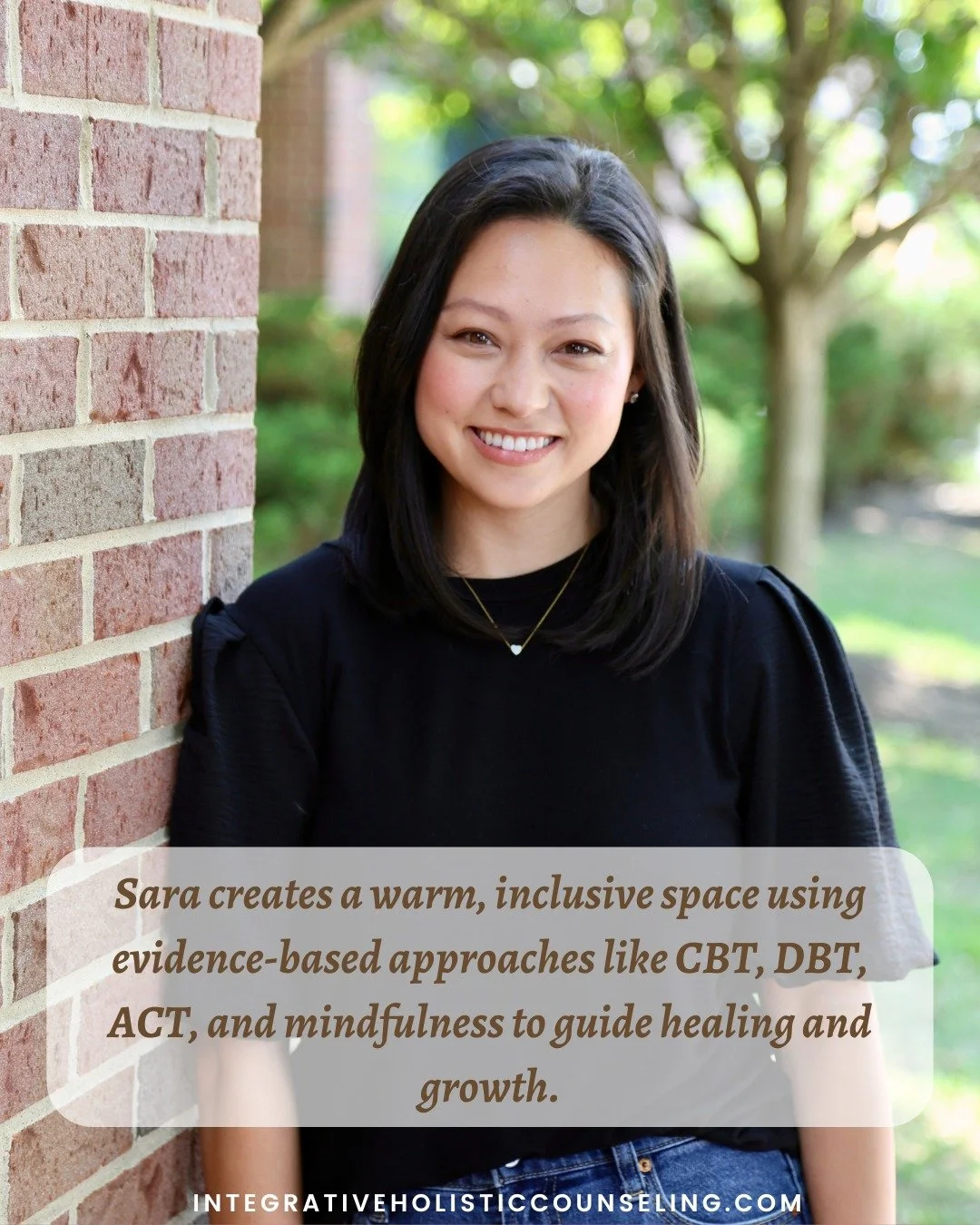 🌿 Now Accepting New Clients! 🌿

Sara, LCSW, is a compassionate therapist with experience supporting teens (12+) and adults through depression, anxiety, communication struggles, and perinatal mental health challenges.

She creates a warm, inclusive 