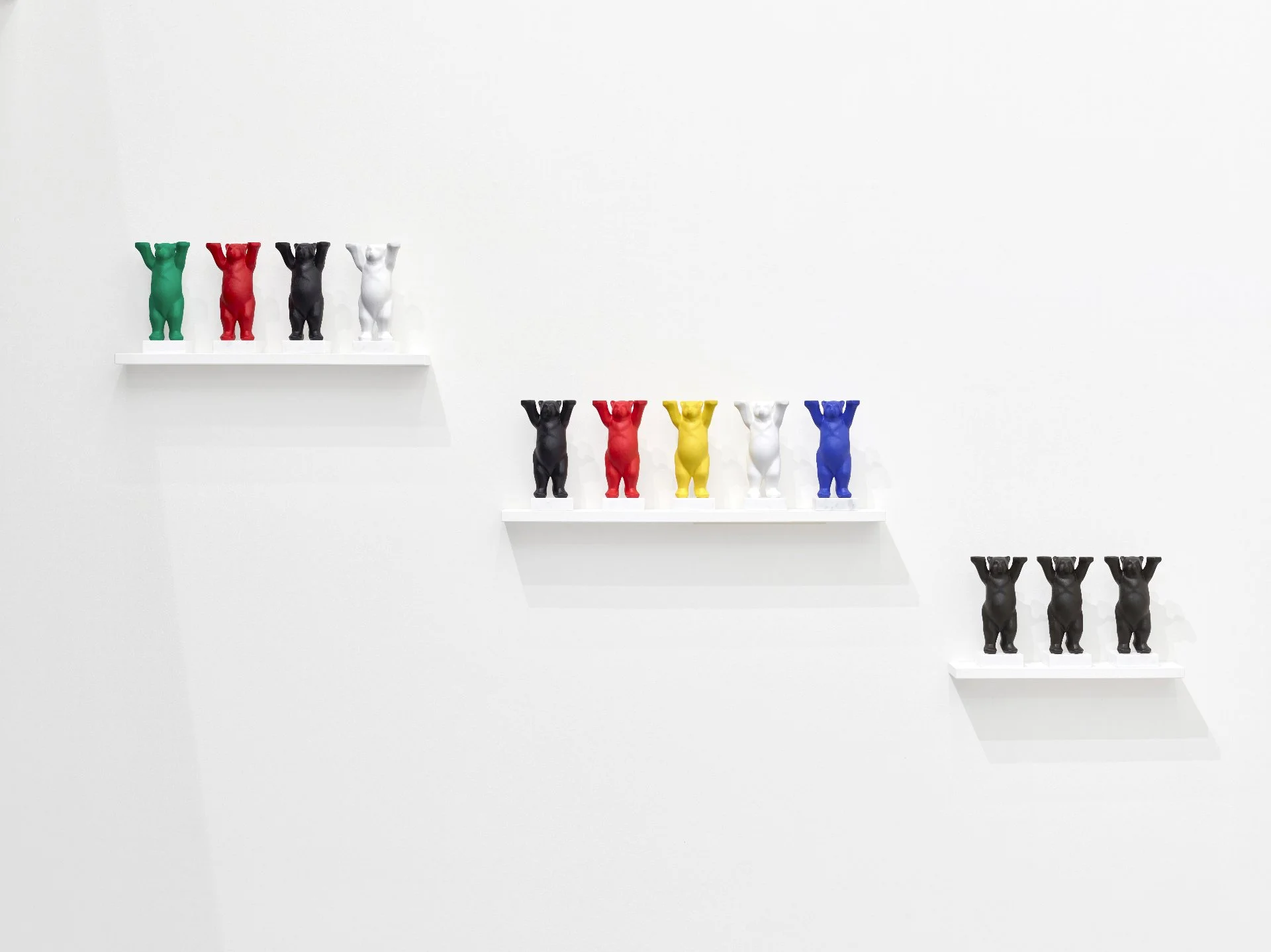 In need of critical voices „Hot Potato“ by Candice Breitz at KOW, Berlin