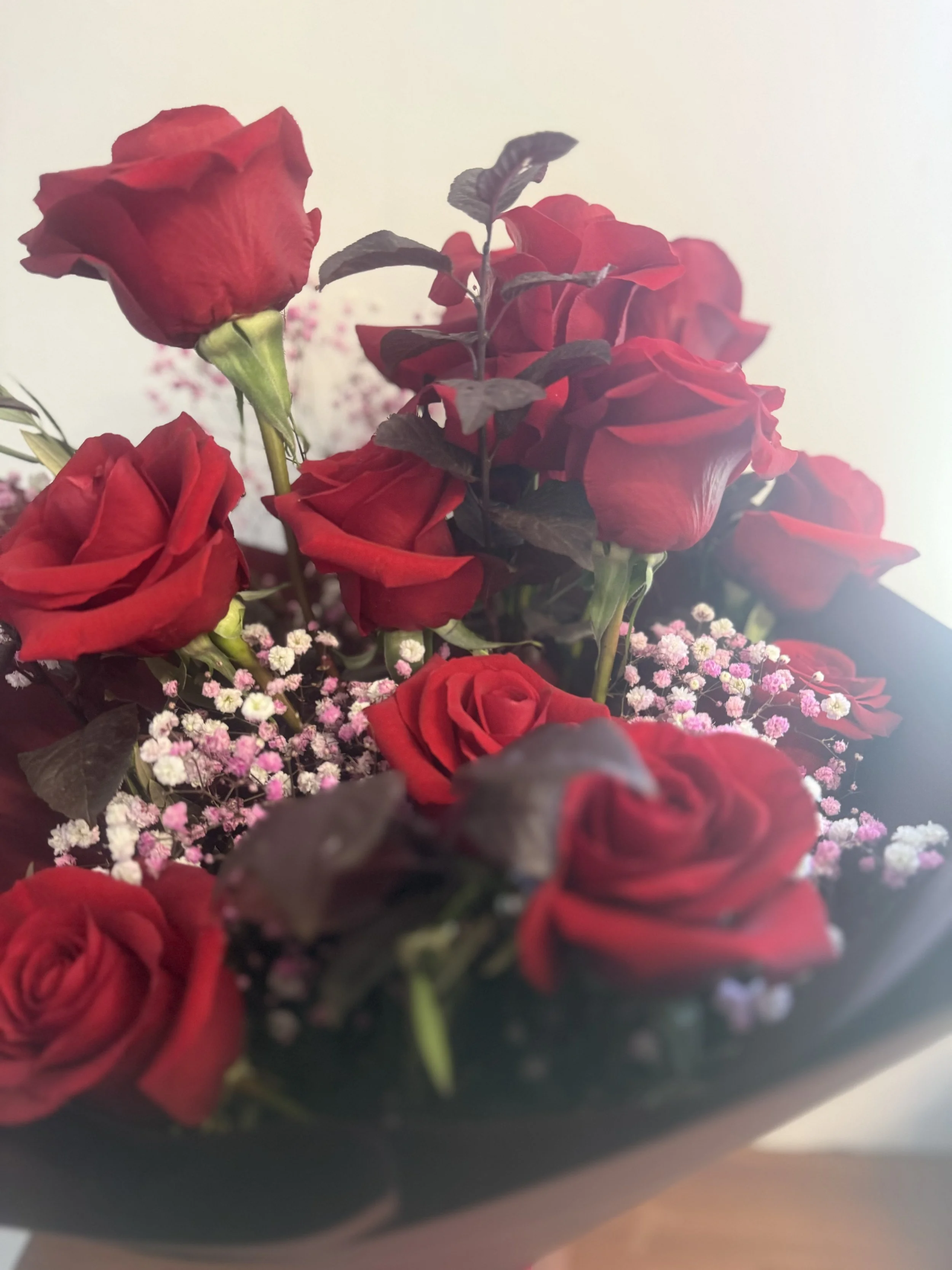 LUXE GARDEN VALENTINE’S ROSES 1/2 Dozen Large Bouquet