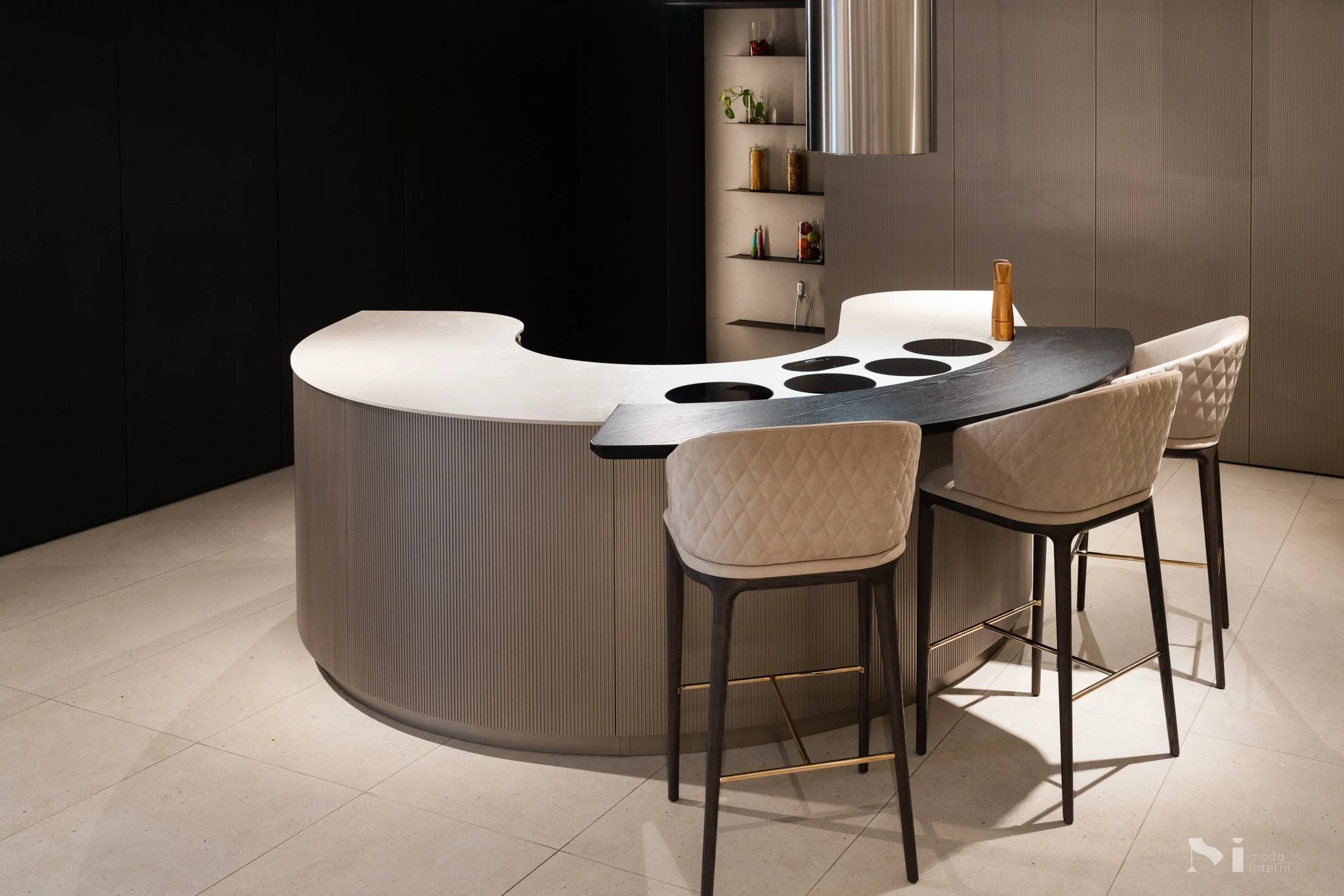 curved-kitchen-arke-collection-pedini