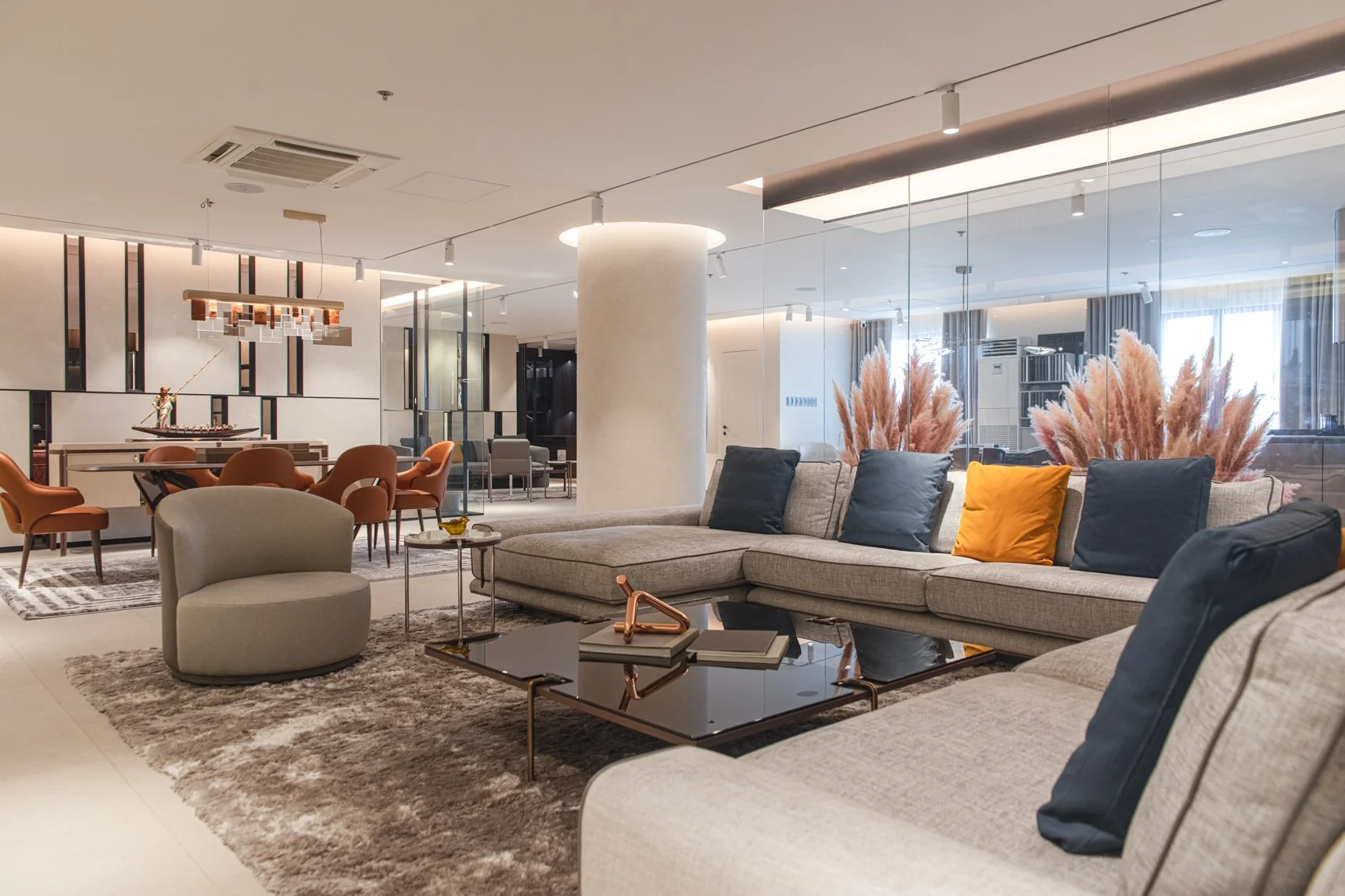 Moda Interni Showroom Open For Visits And Events