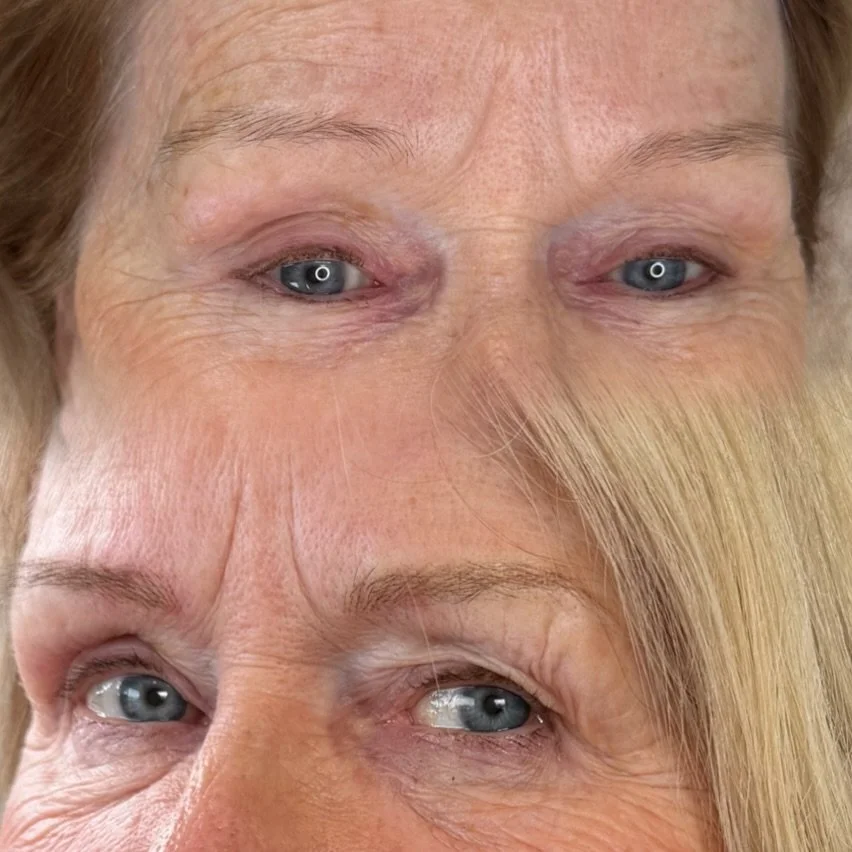 Kaunis ja luonnollinen lopputulos syntyy, kun pigmentoinnilla korostetaan juuri sinun omia piirteit&auml;si🤎 

Kulmat on tehty nanobrows tekniikalla eli pigmentointikoneella piirt&auml;en. Jos microblading ei pysy ihollasi tai ihotyyppi ei sovi muut