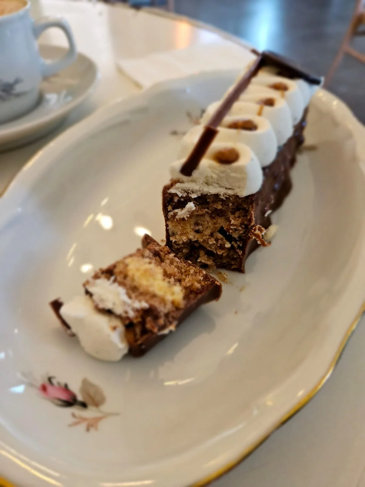 jumelles dessert inside.jpeg