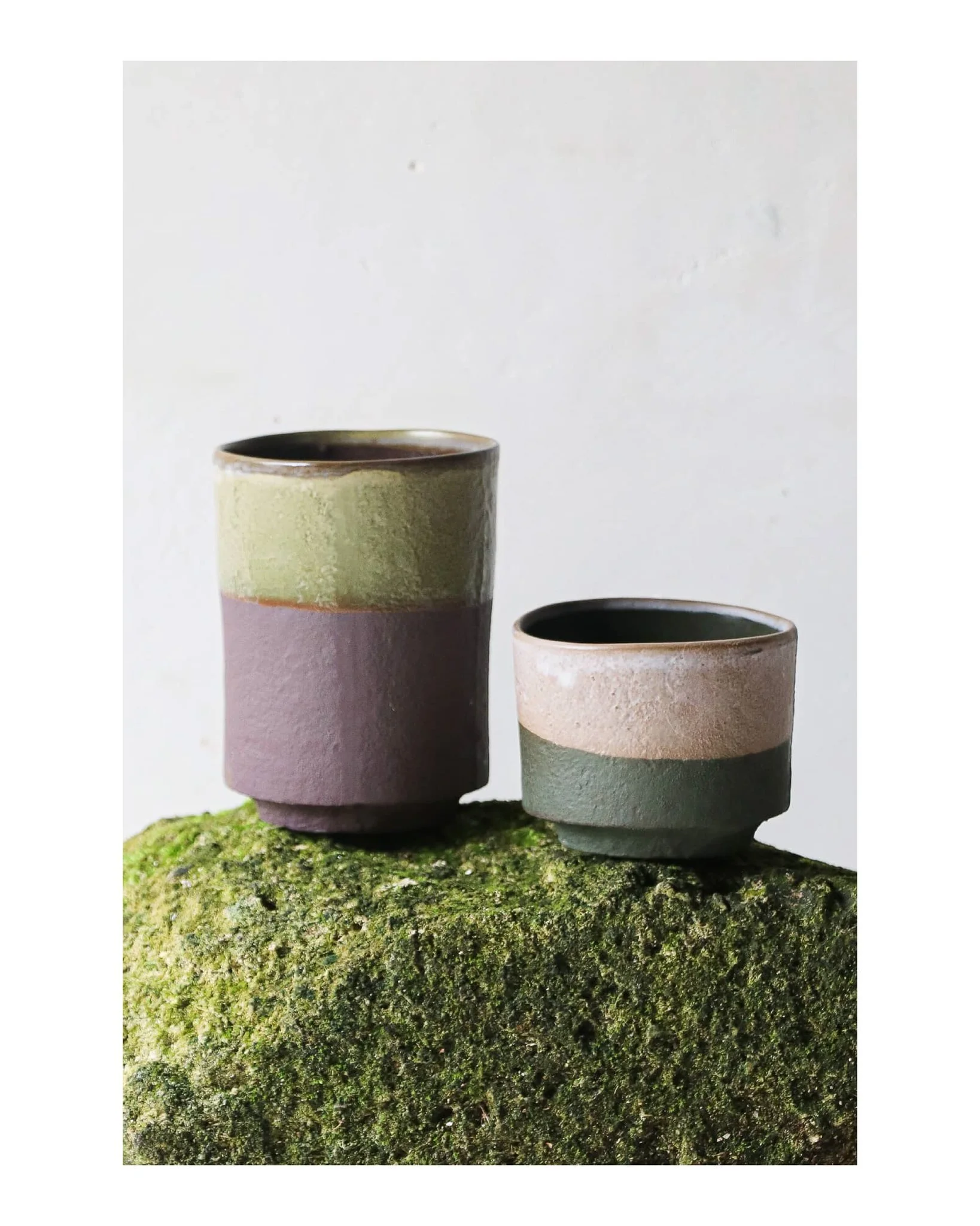 L&rsquo;&eacute;l&eacute;gance primitive au service du quotidien.
-
Primitive elegance for everyday use.

white, handmade, decoration, poetry, ceramic, craftmen