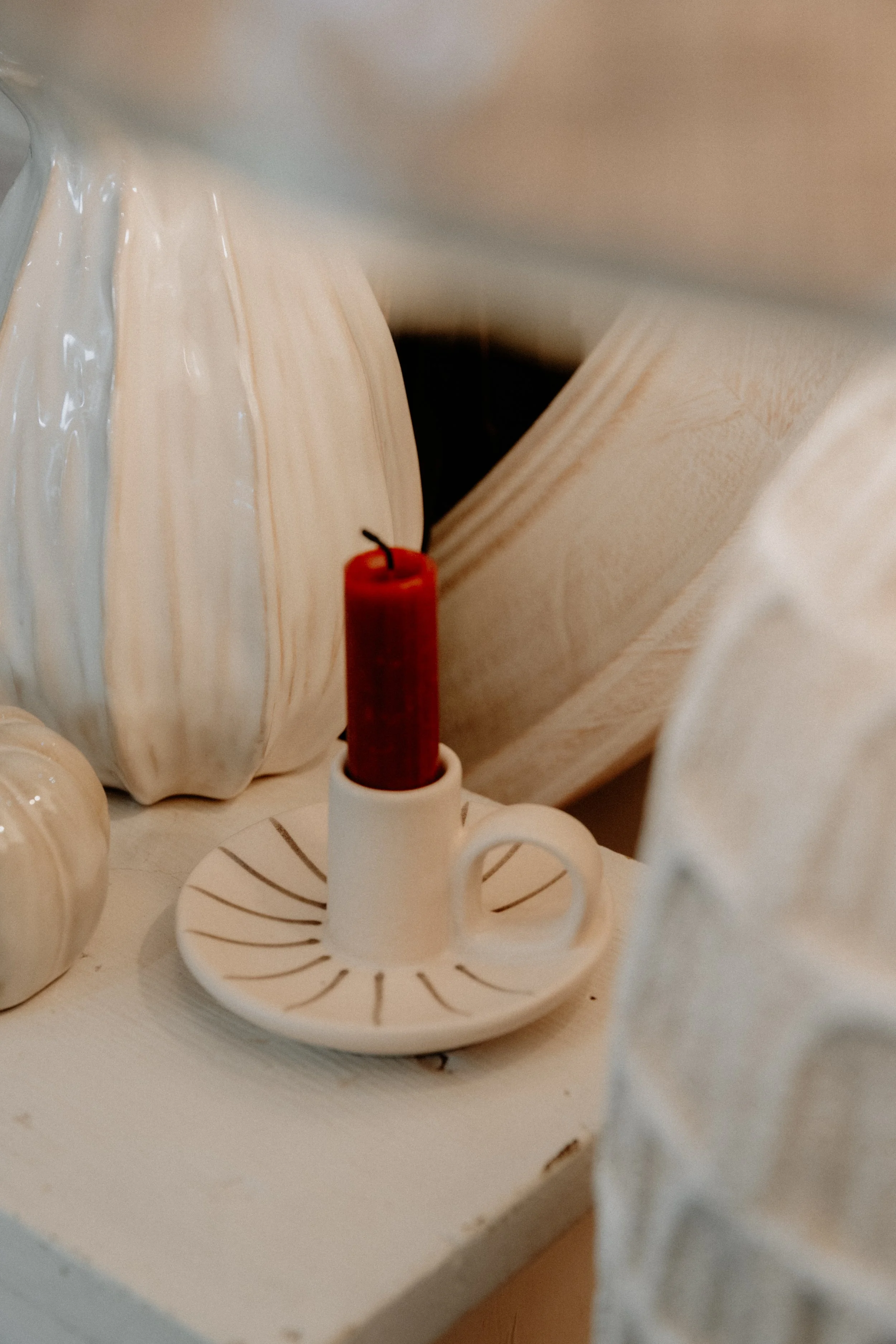 Wee Willy Winkee Candle Holder