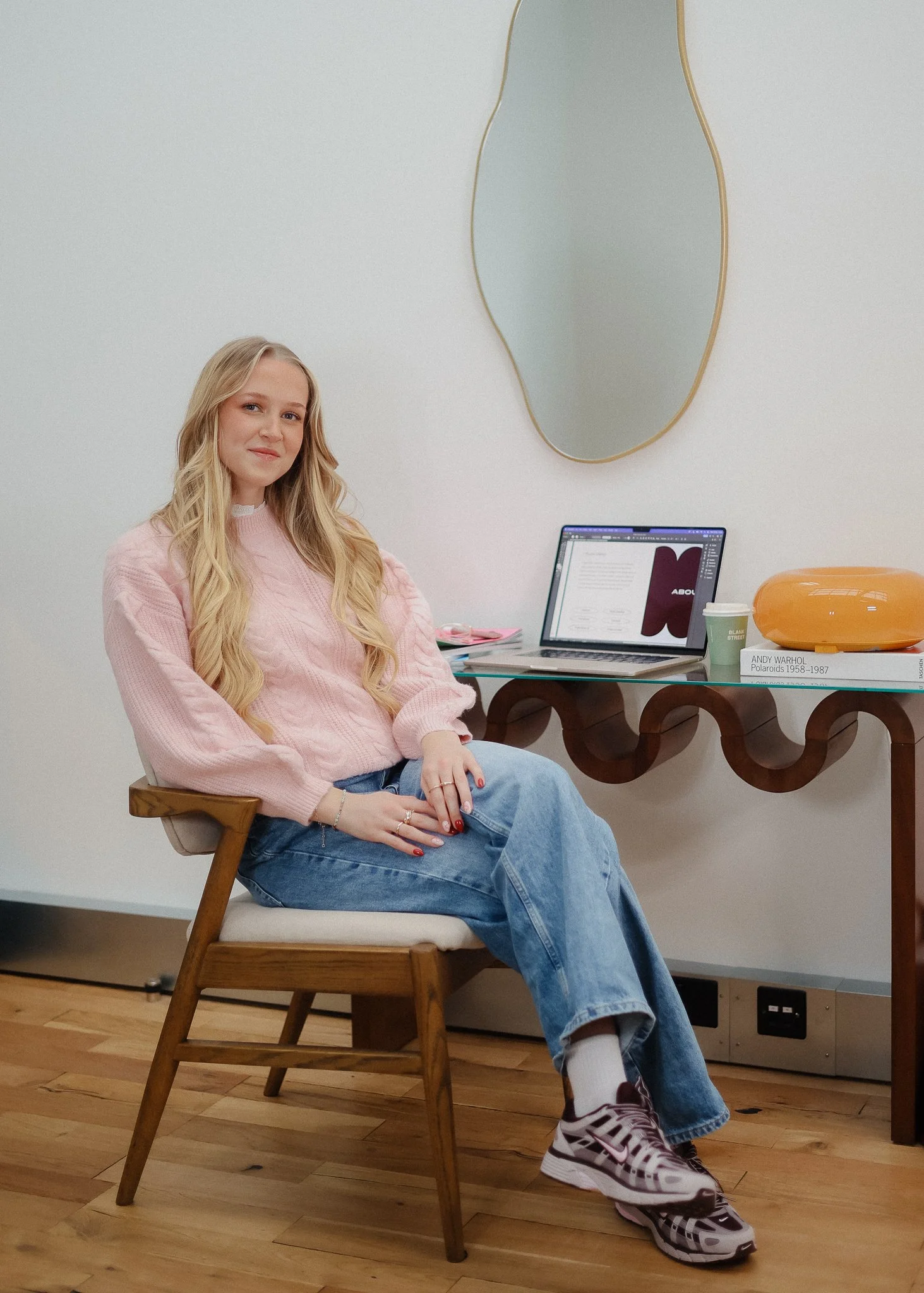 Annie Weller personal branding