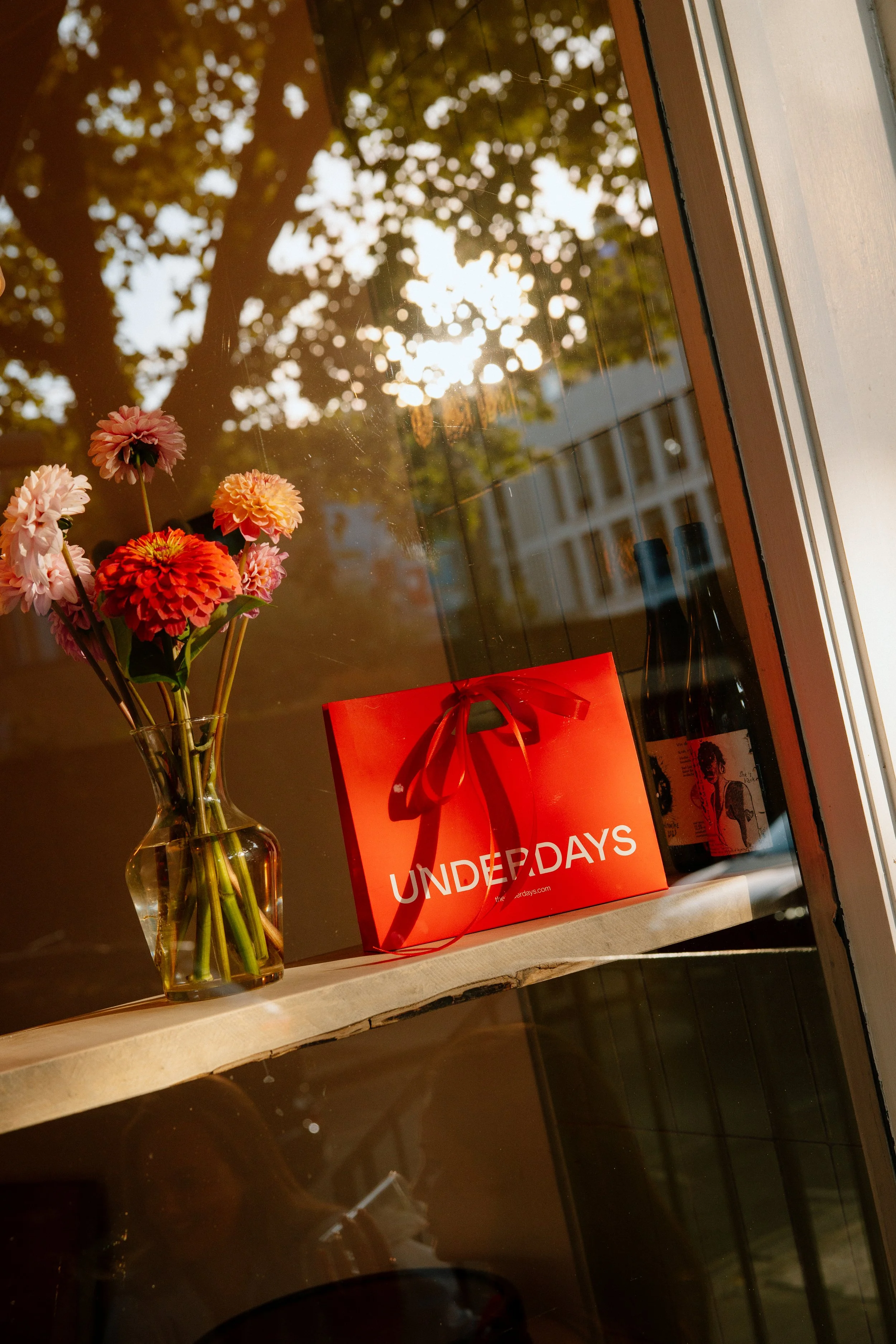 UnderdaysCafeDecoEvent-OliviaCheneryPhotography-80.jpg