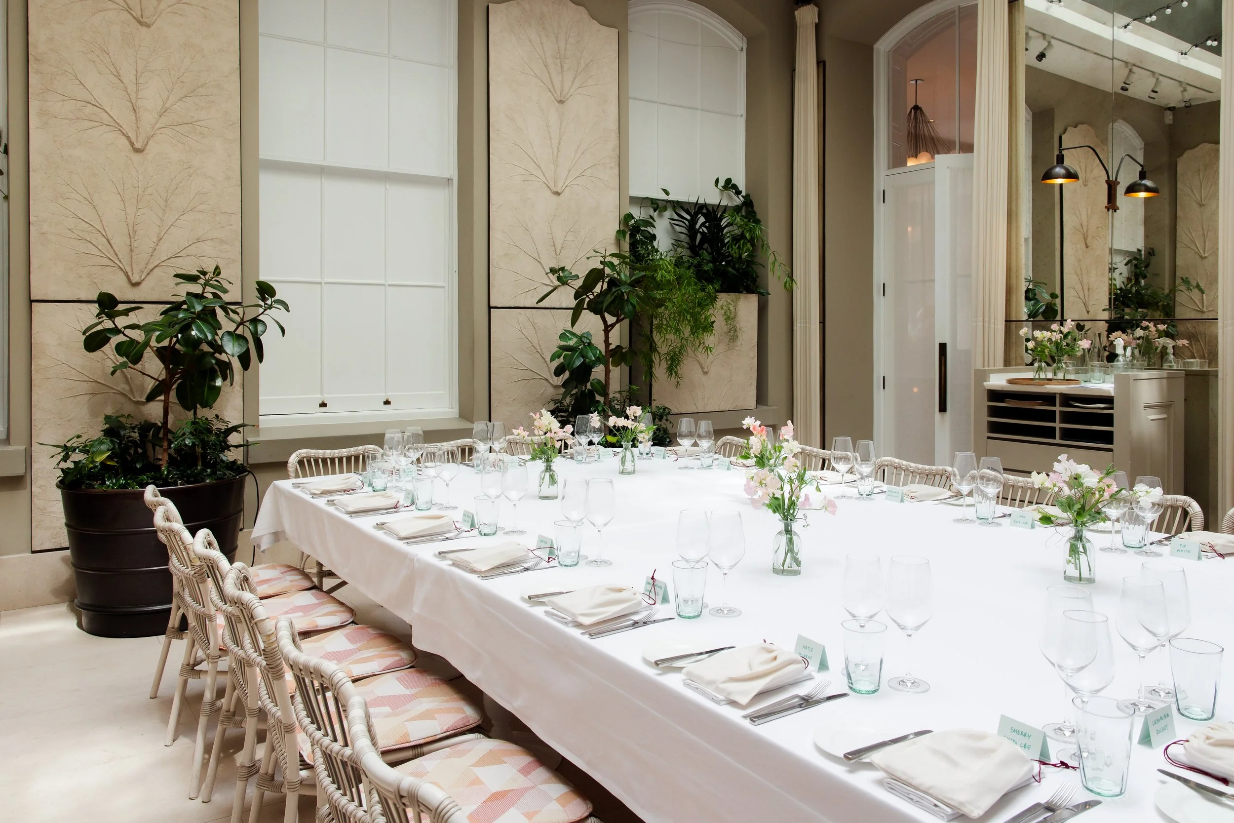 AnthropicLunchSomersetHouse-OliviaCheneryPhotography-3.jpg