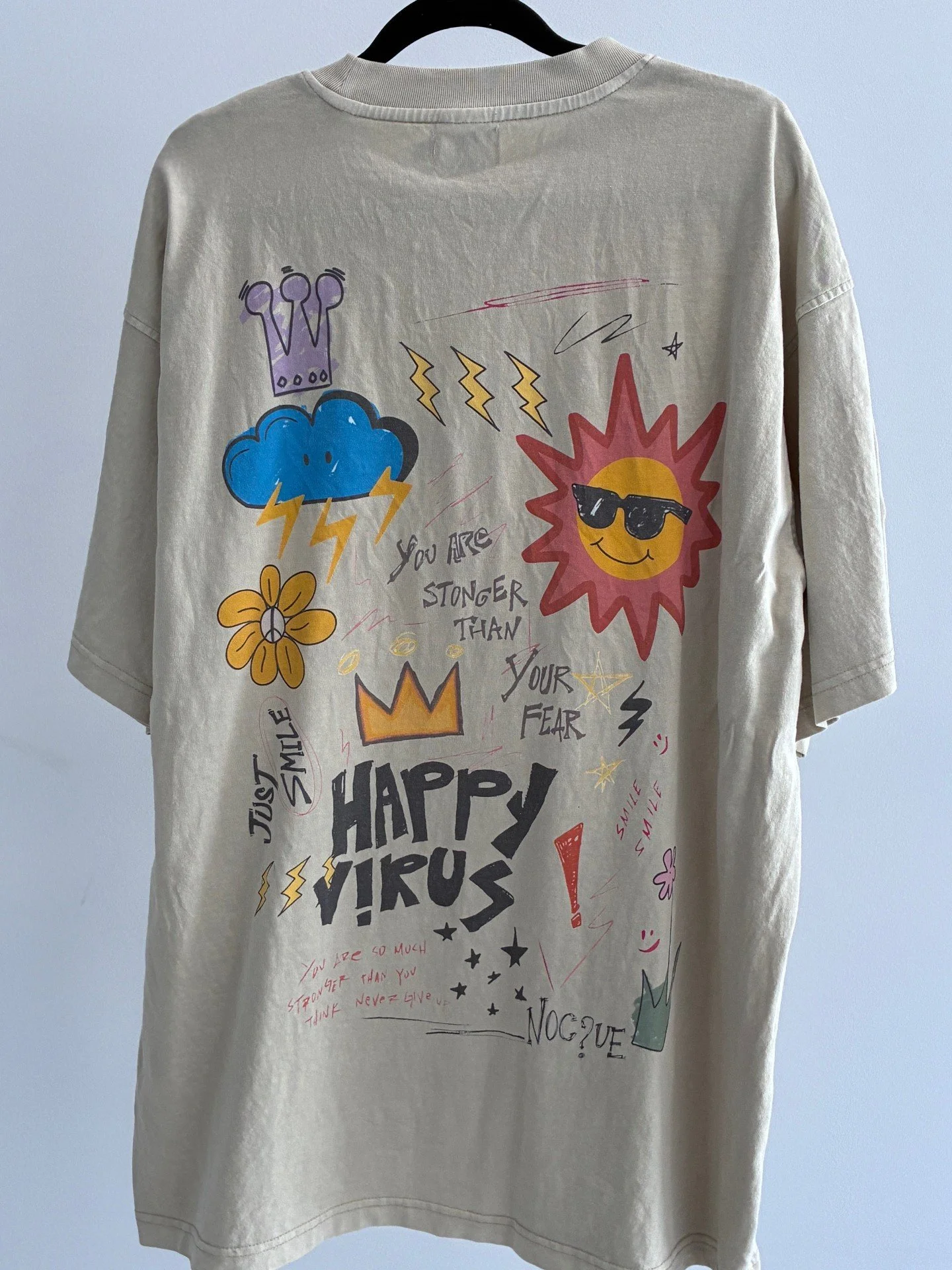 Happy Virus Noclue over-sized shirt