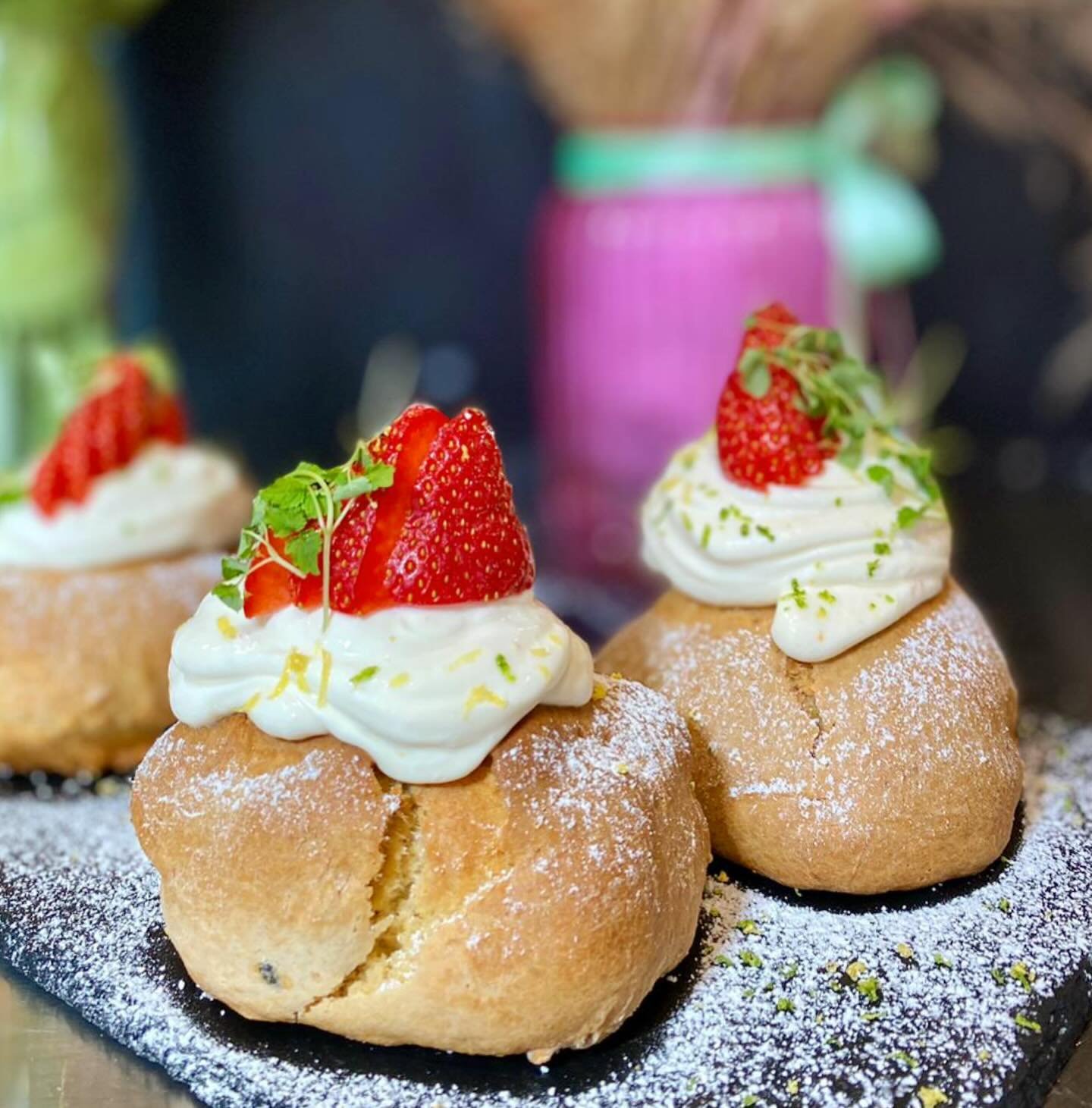 These aren&rsquo;t your average scones 👀🍓 this week we&rsquo;ve got passionfruit scones topped with strawberry mascarpone and fresh strawberries. 

On the table everyday until sell out! 

#brunch #brunchglasgow #glasgowfood #glasgowcafe #glasgowbak