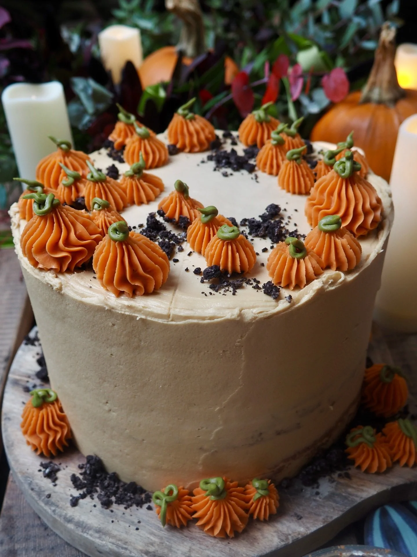 BTS from Halloween weekend prep 🎥➡️

PSL pumpkin patch cake 🍰🎃 available this weekend at both venues 👻✨